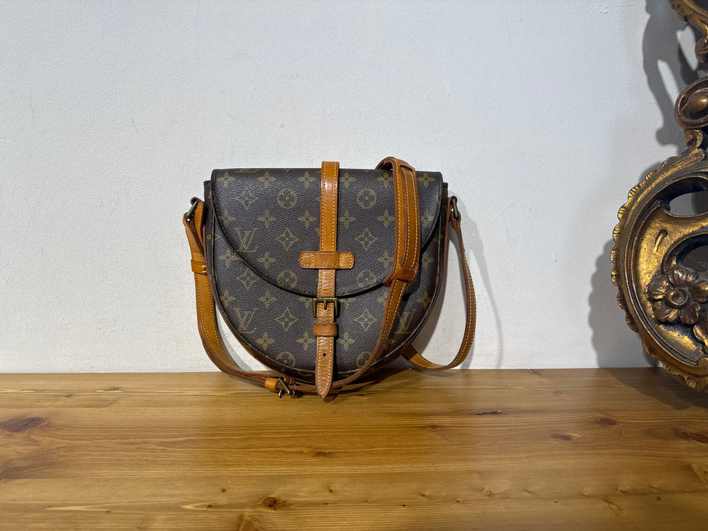 Louis Vuitton Chantilly