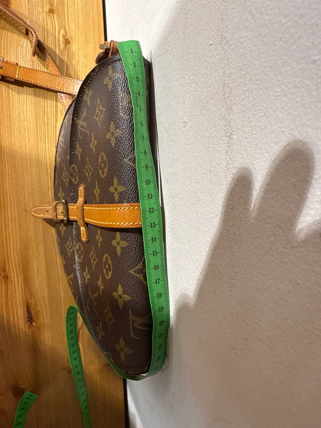 Louis Vuitton Chantilly