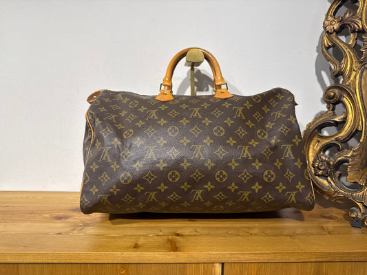 Louis Vuitton Speedy 40