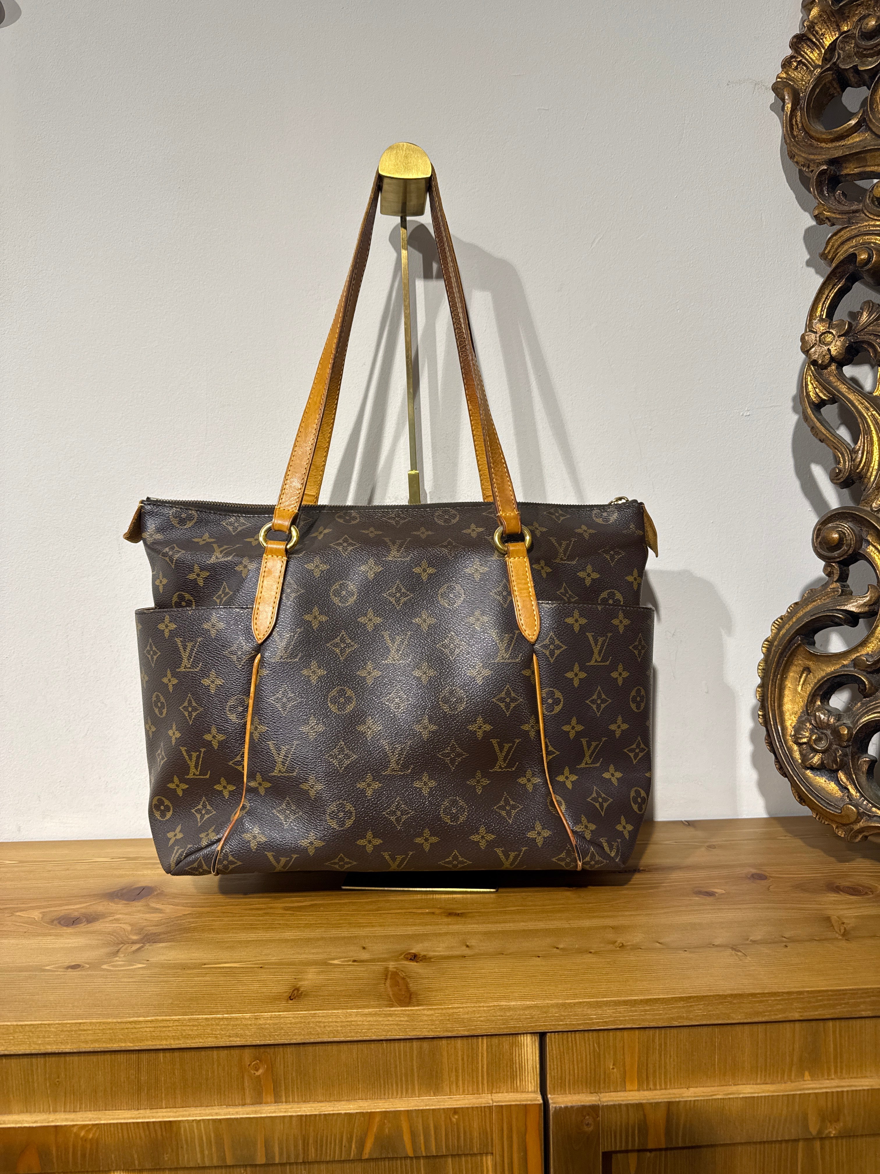 Louis Vuitton Totally MM