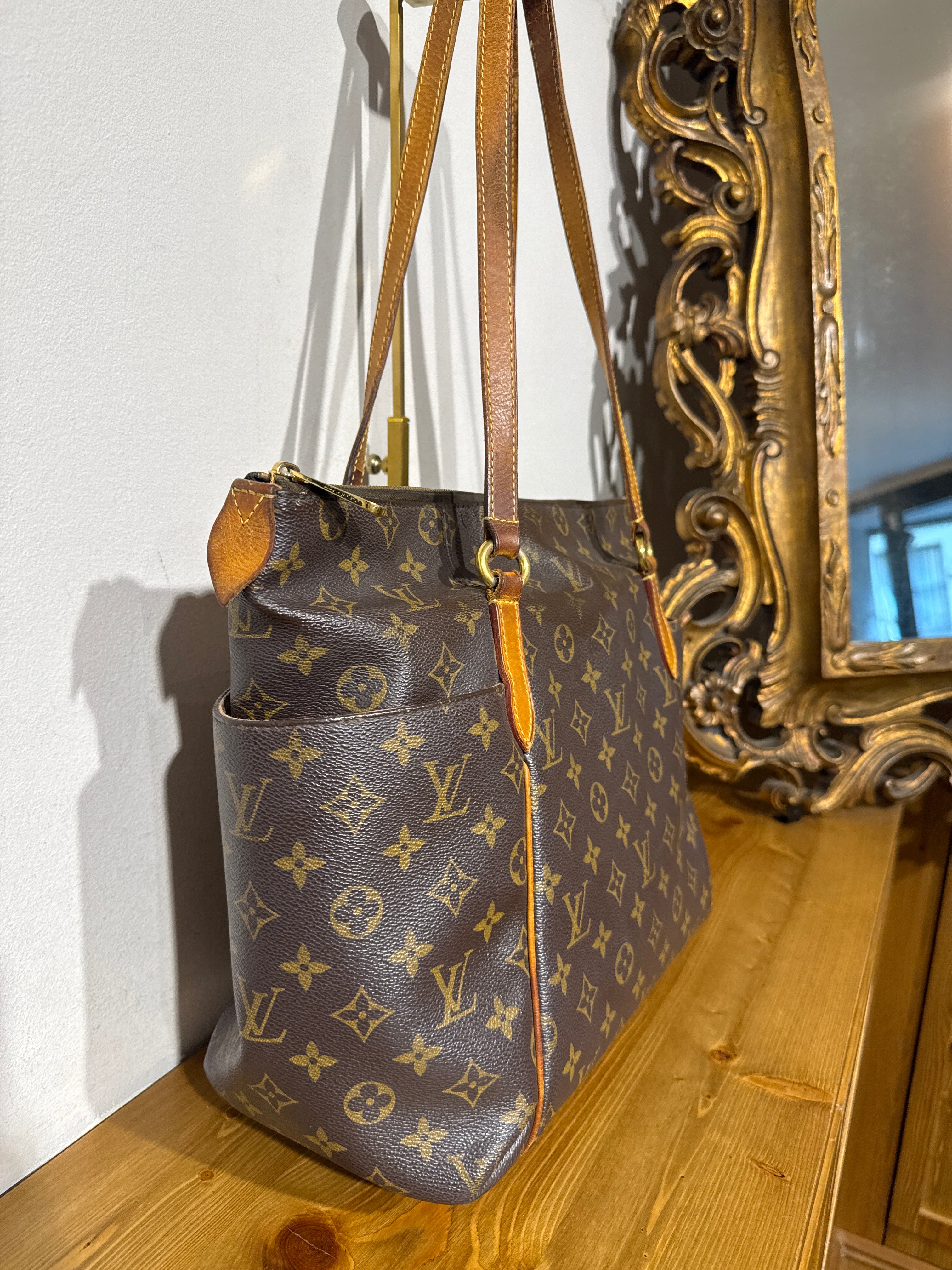 Louis Vuitton Totally MM