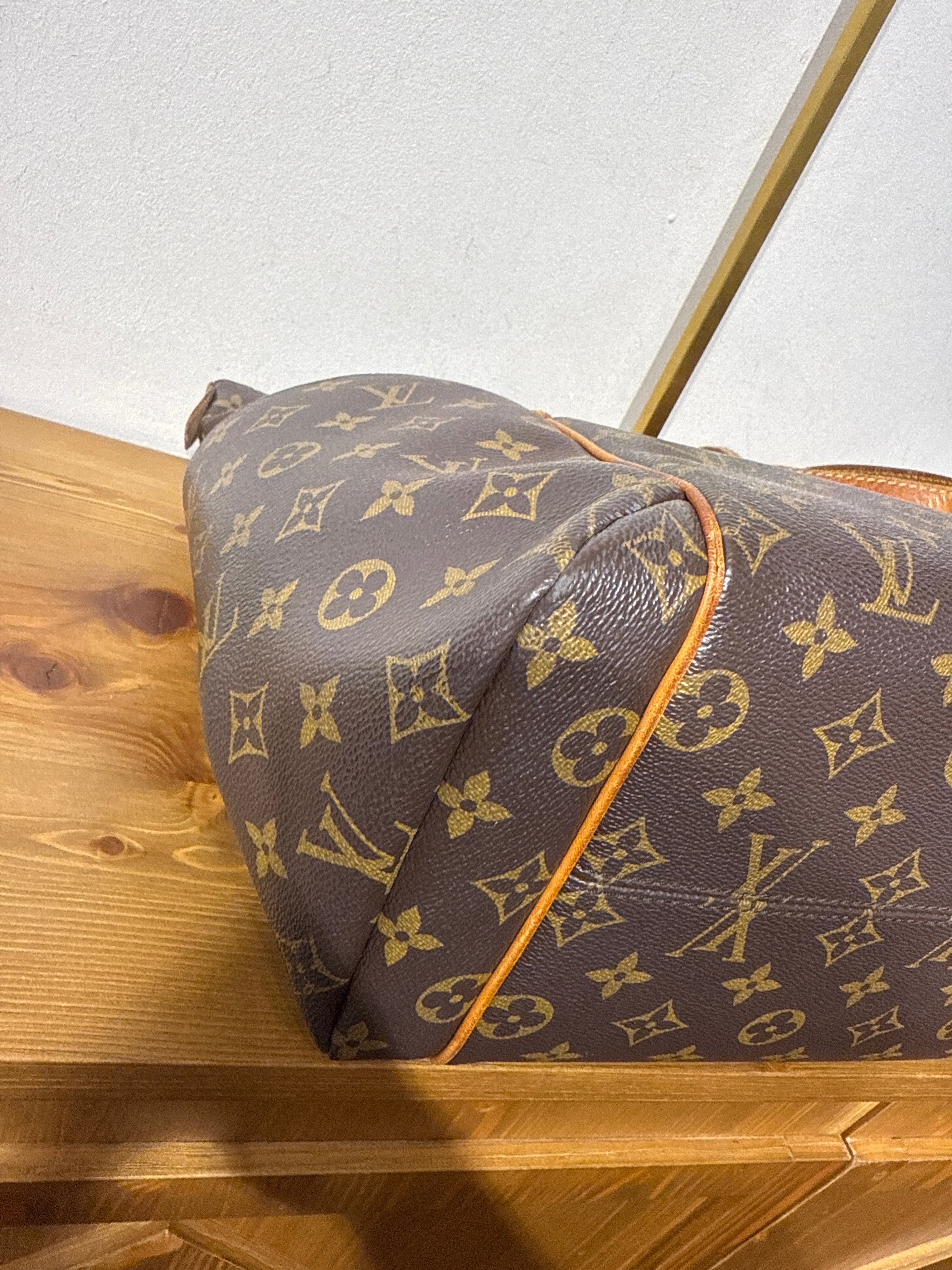 Louis Vuitton Totally MM