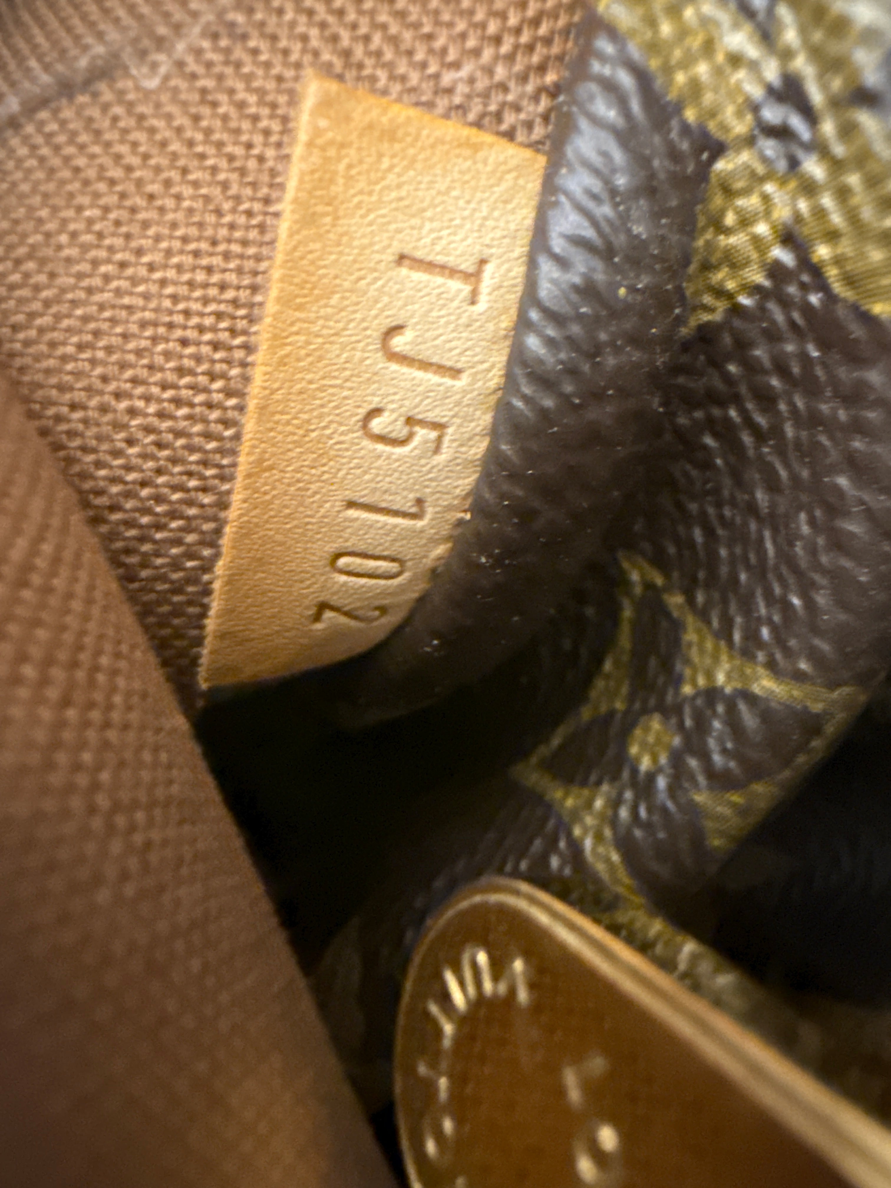 Louis Vuitton Totally MM