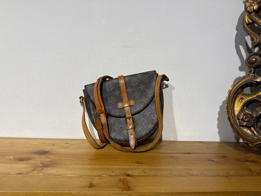 Louis Vuitton Chantilly