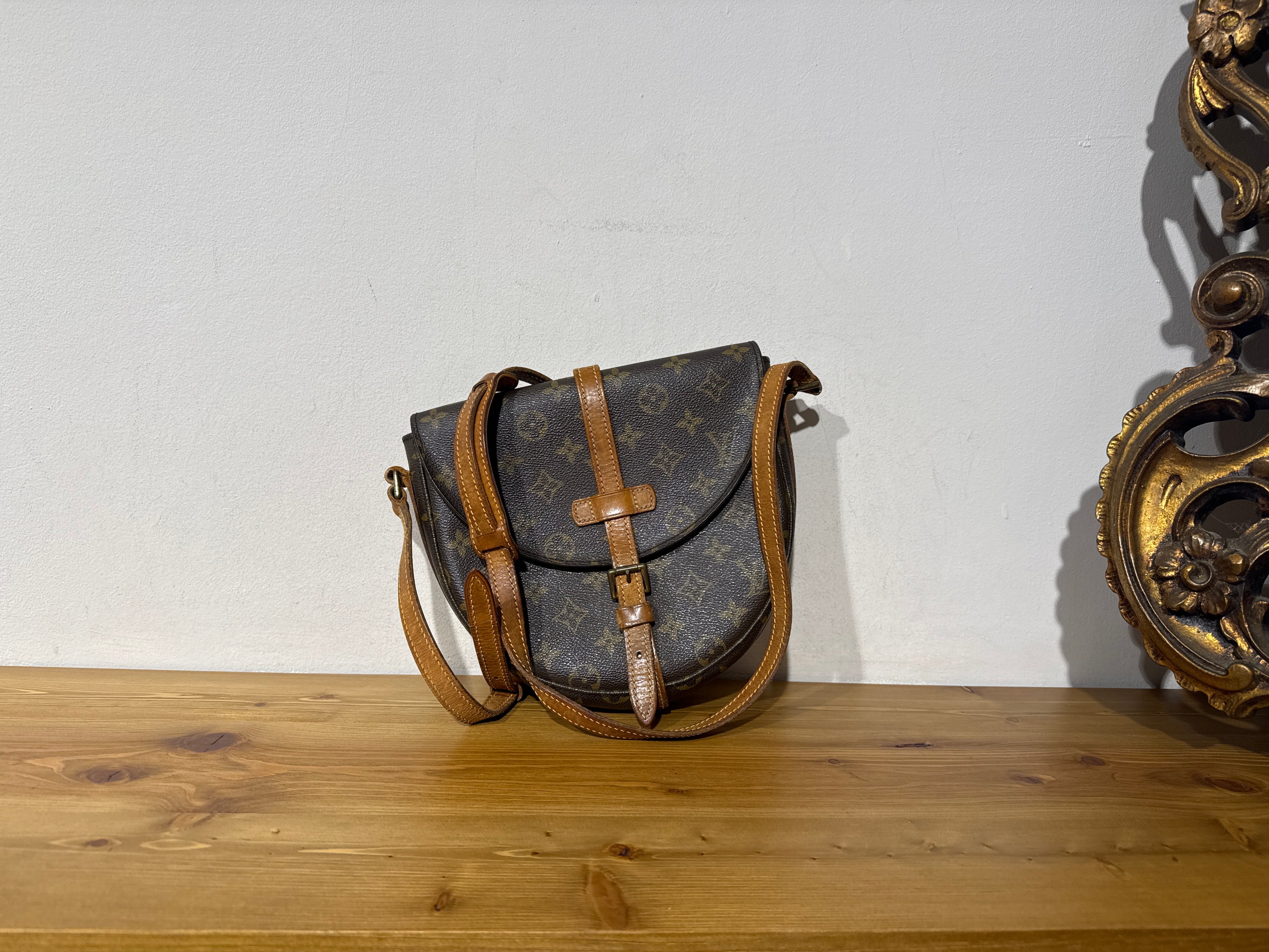 Louis Vuitton Chantilly