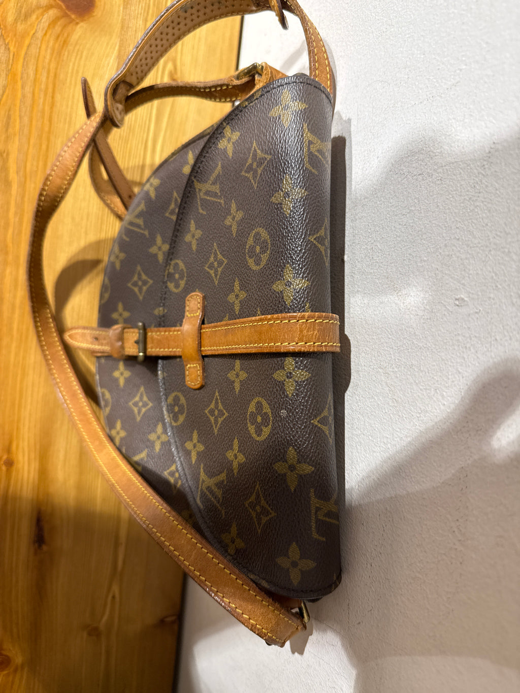 Louis Vuitton Chantilly