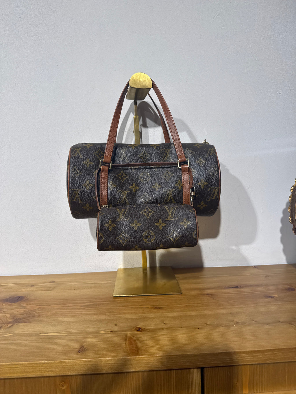 Louis Vuitton Papillon 26 Monogram