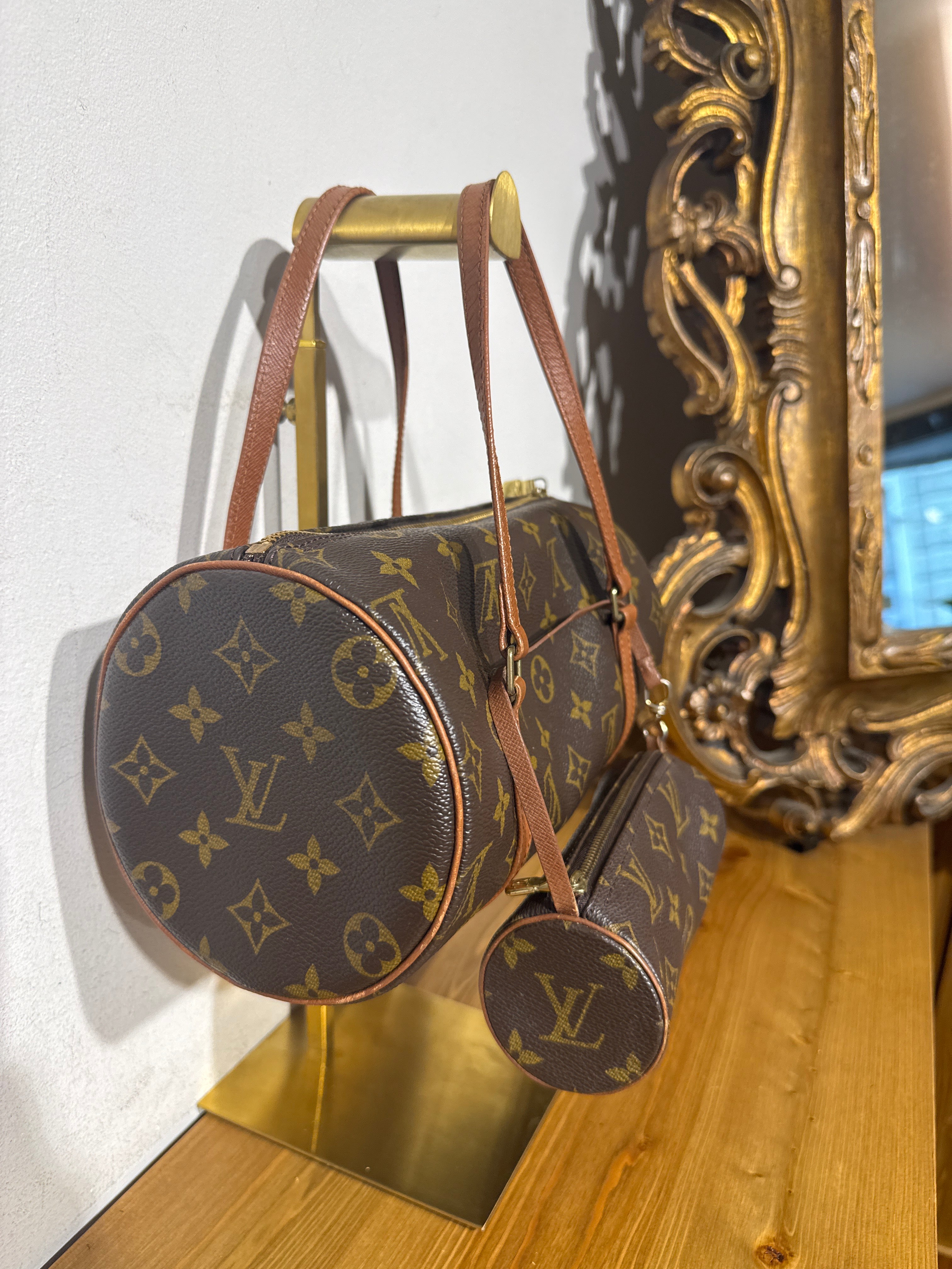 Louis Vuitton Papillon 26 Monogram