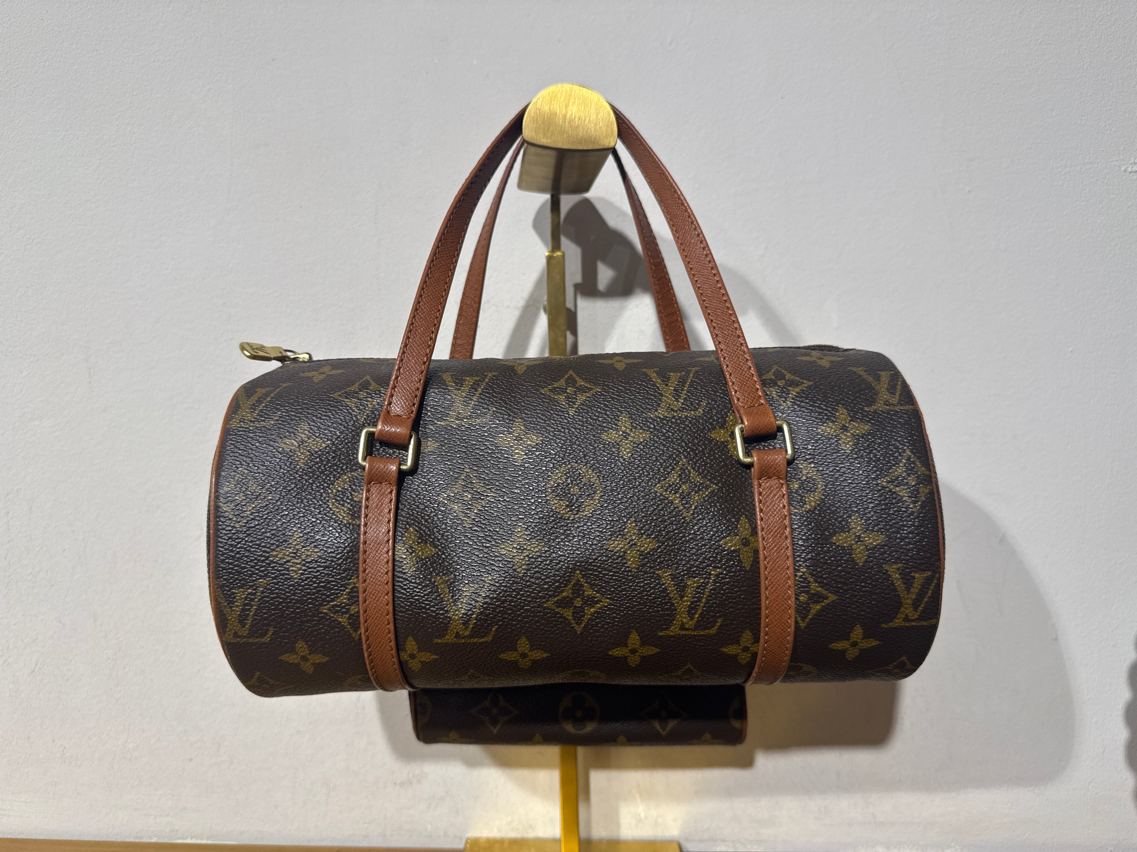 Louis Vuitton Papillon 26 Monogram