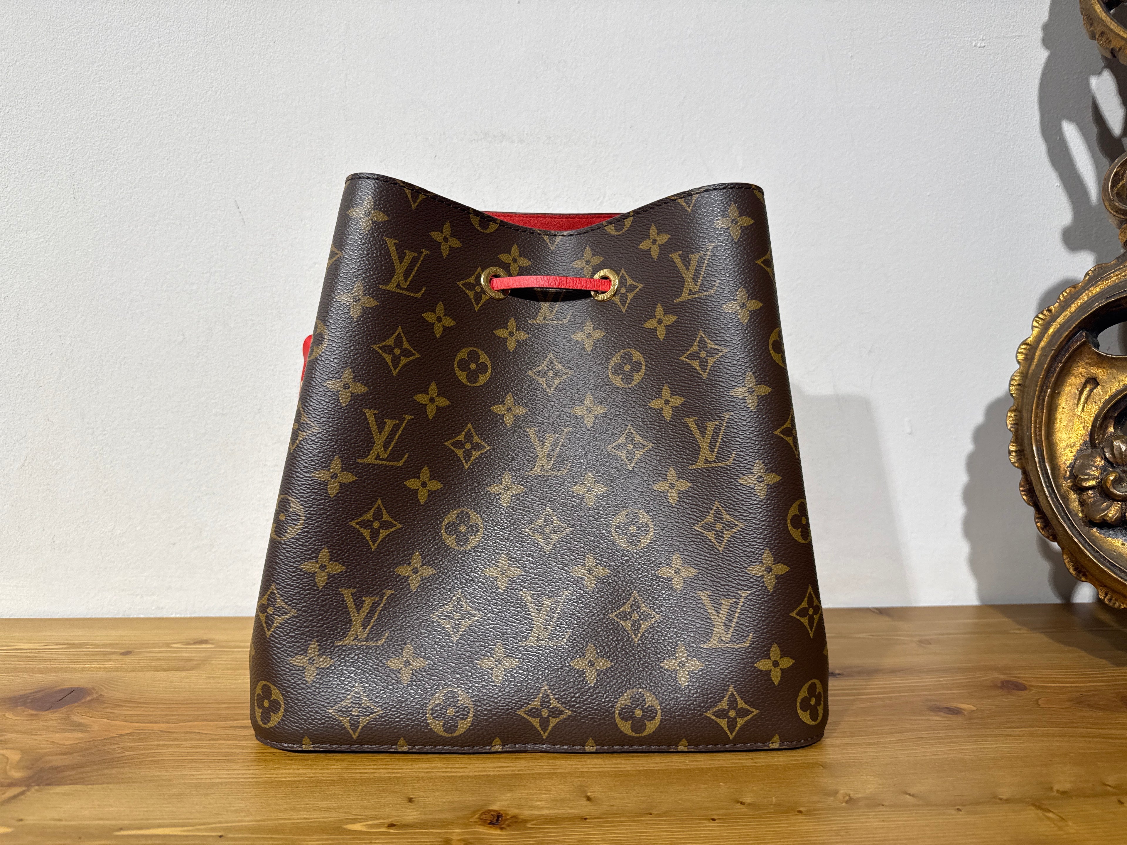 Louis Vuitton NeoNoè