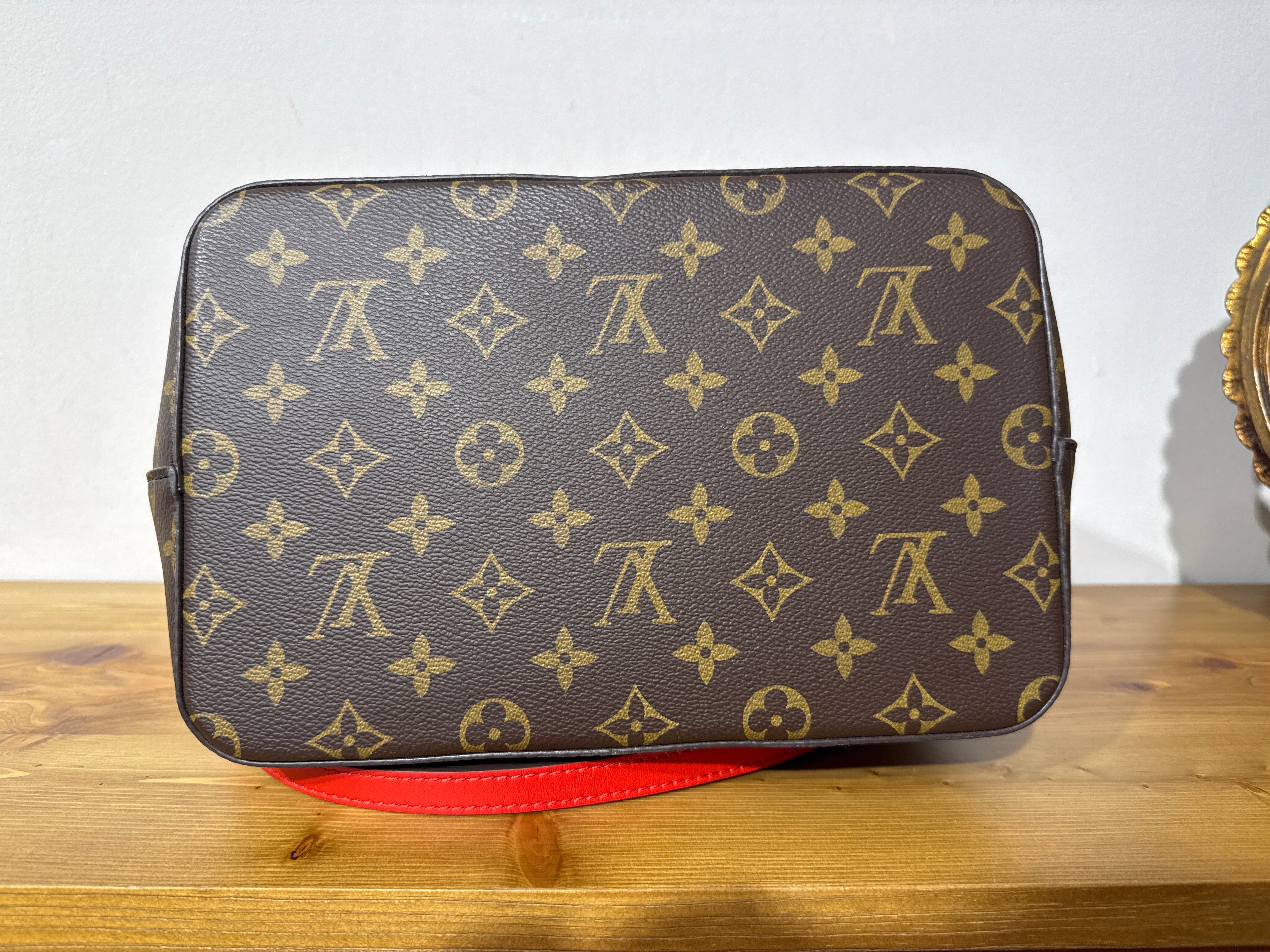 Louis Vuitton NeoNoè