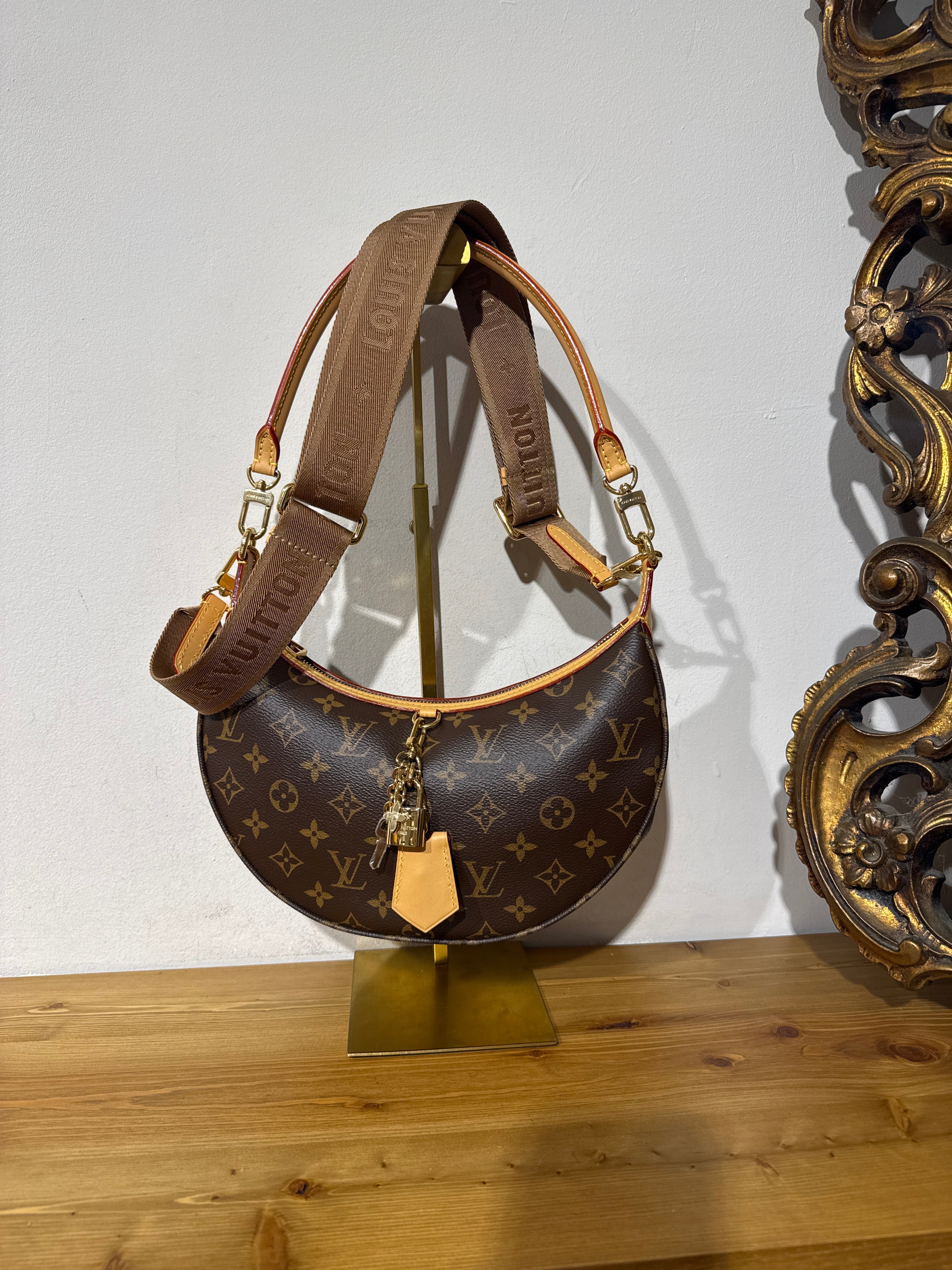 Louis Vuitton Looping