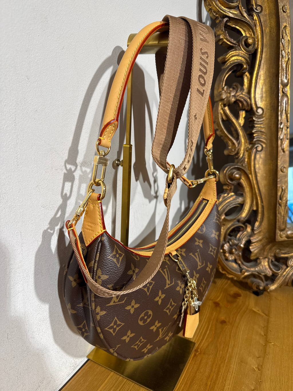 Louis Vuitton Looping