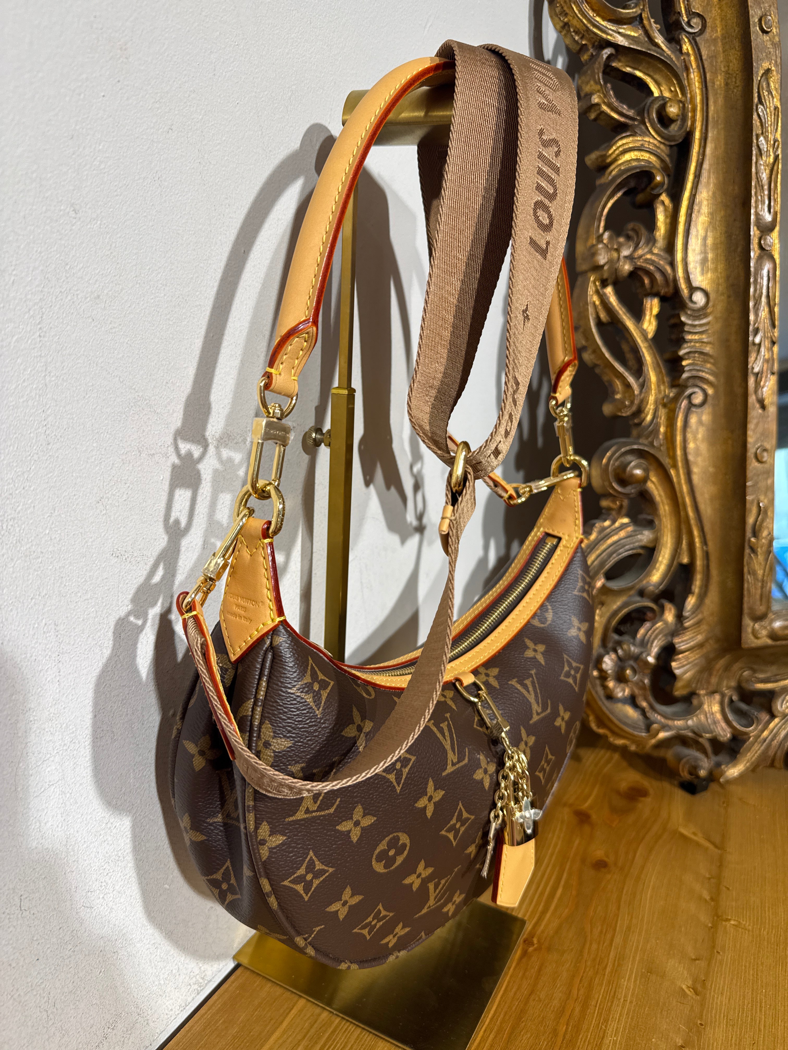 Louis Vuitton Looping