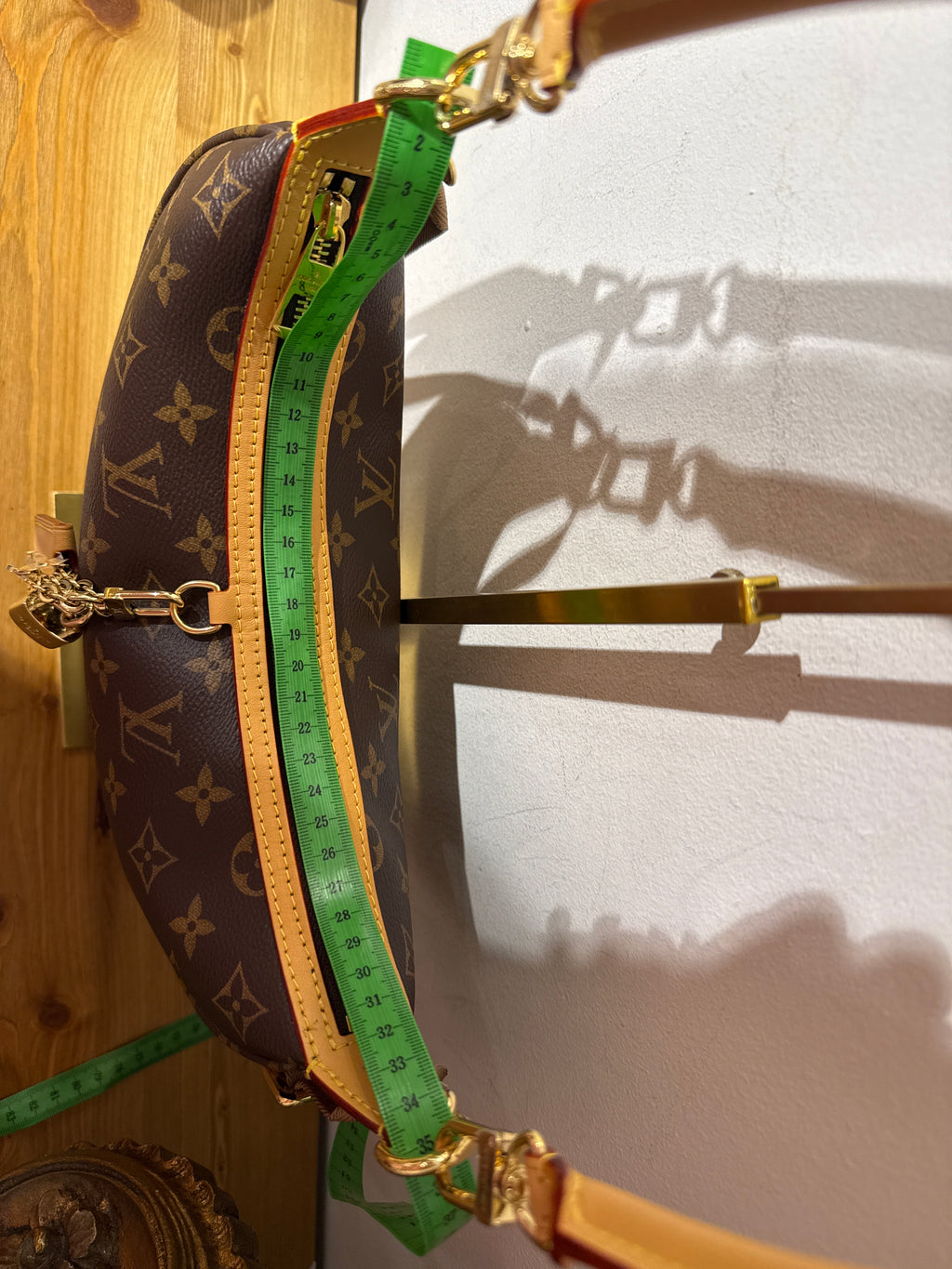 Louis Vuitton Looping