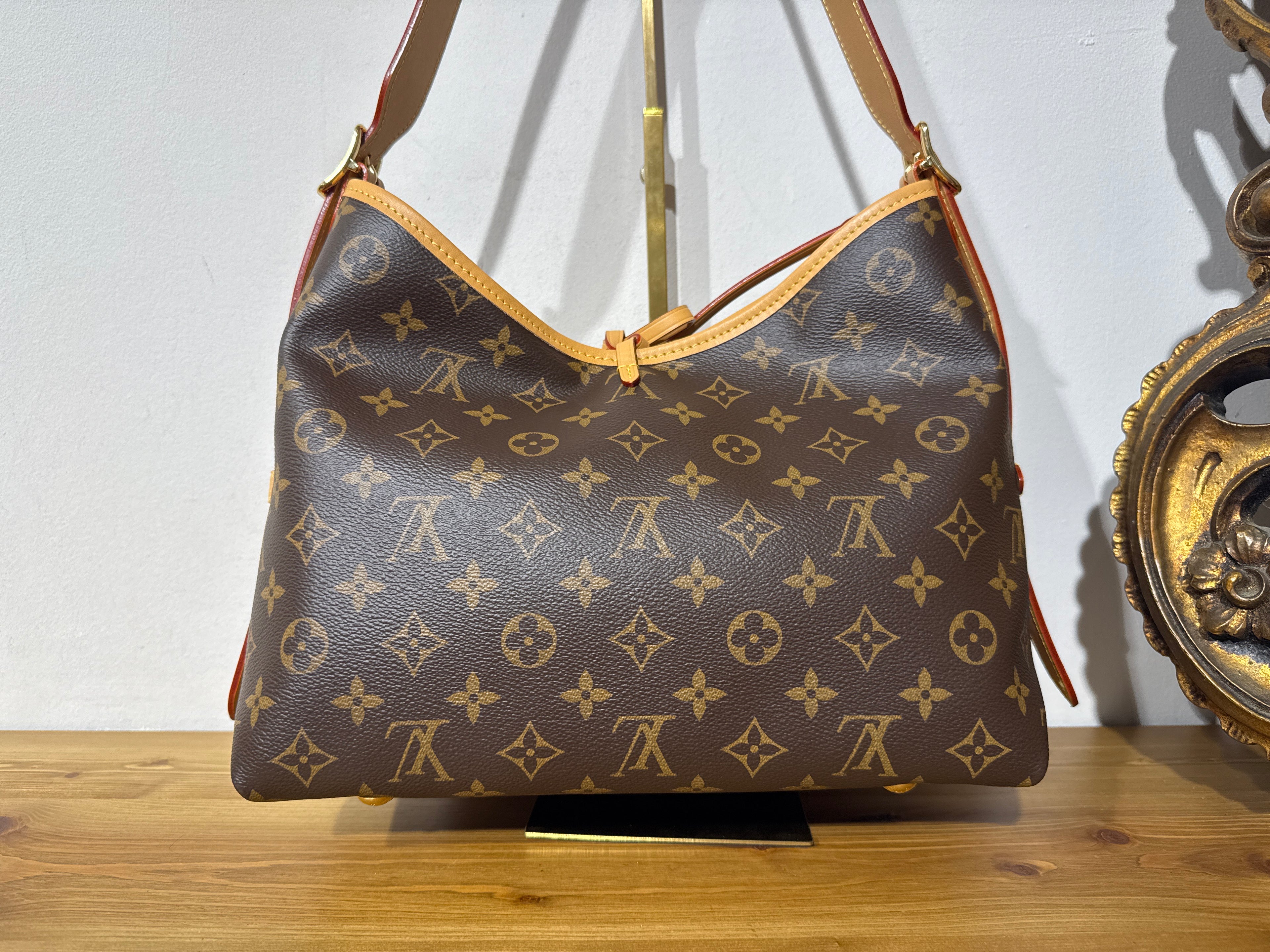 Louis Vuitton Carry All PM