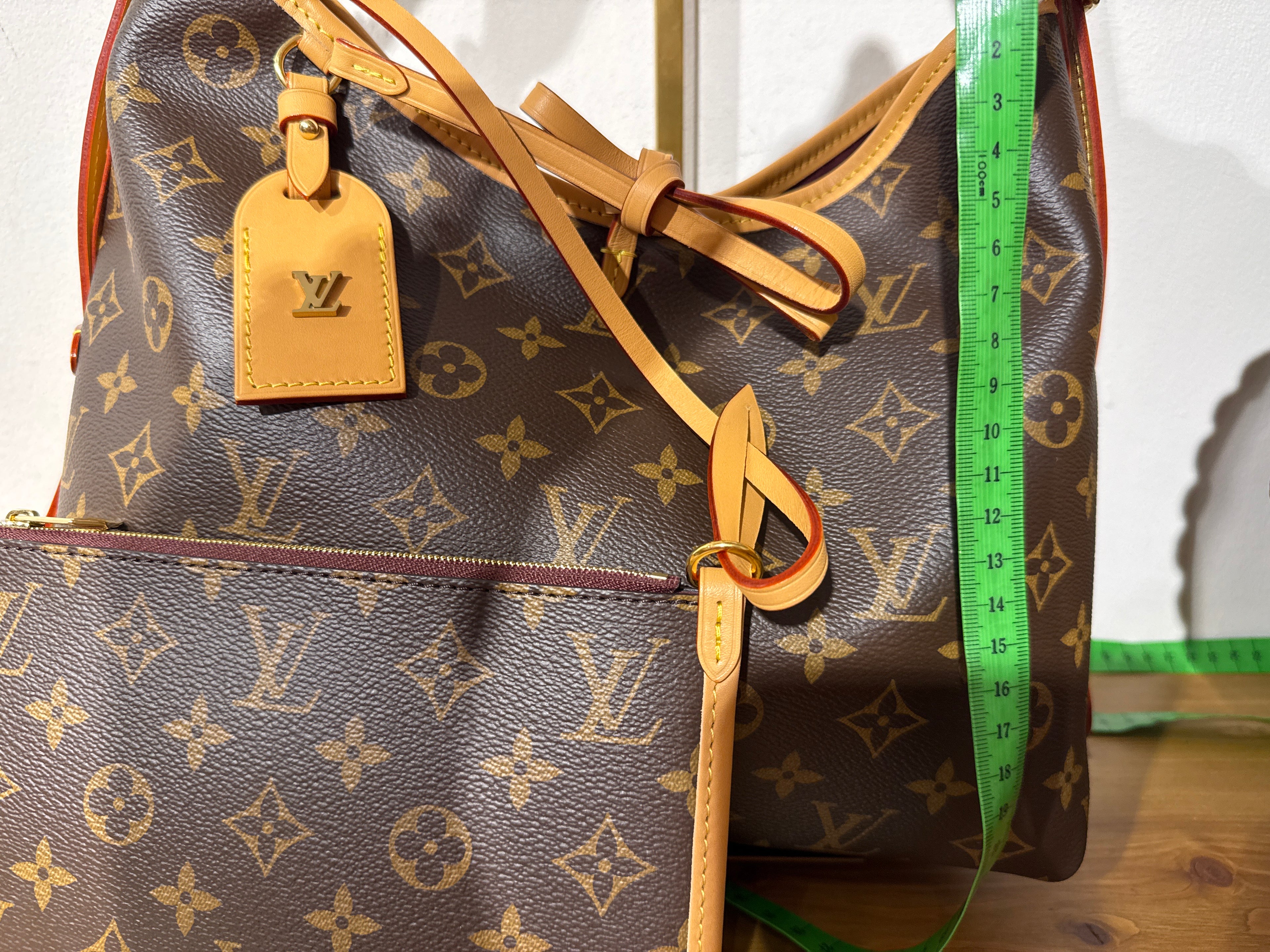 Louis Vuitton Carry All PM