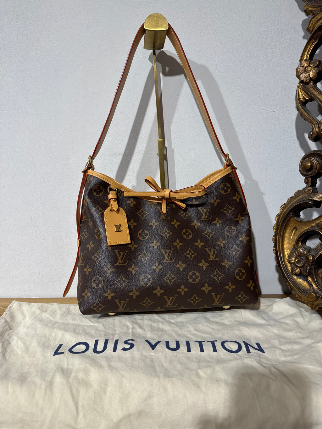 Louis Vuitton Carry All PM