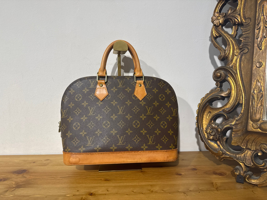 Louis Vuitton Alma Monogram
