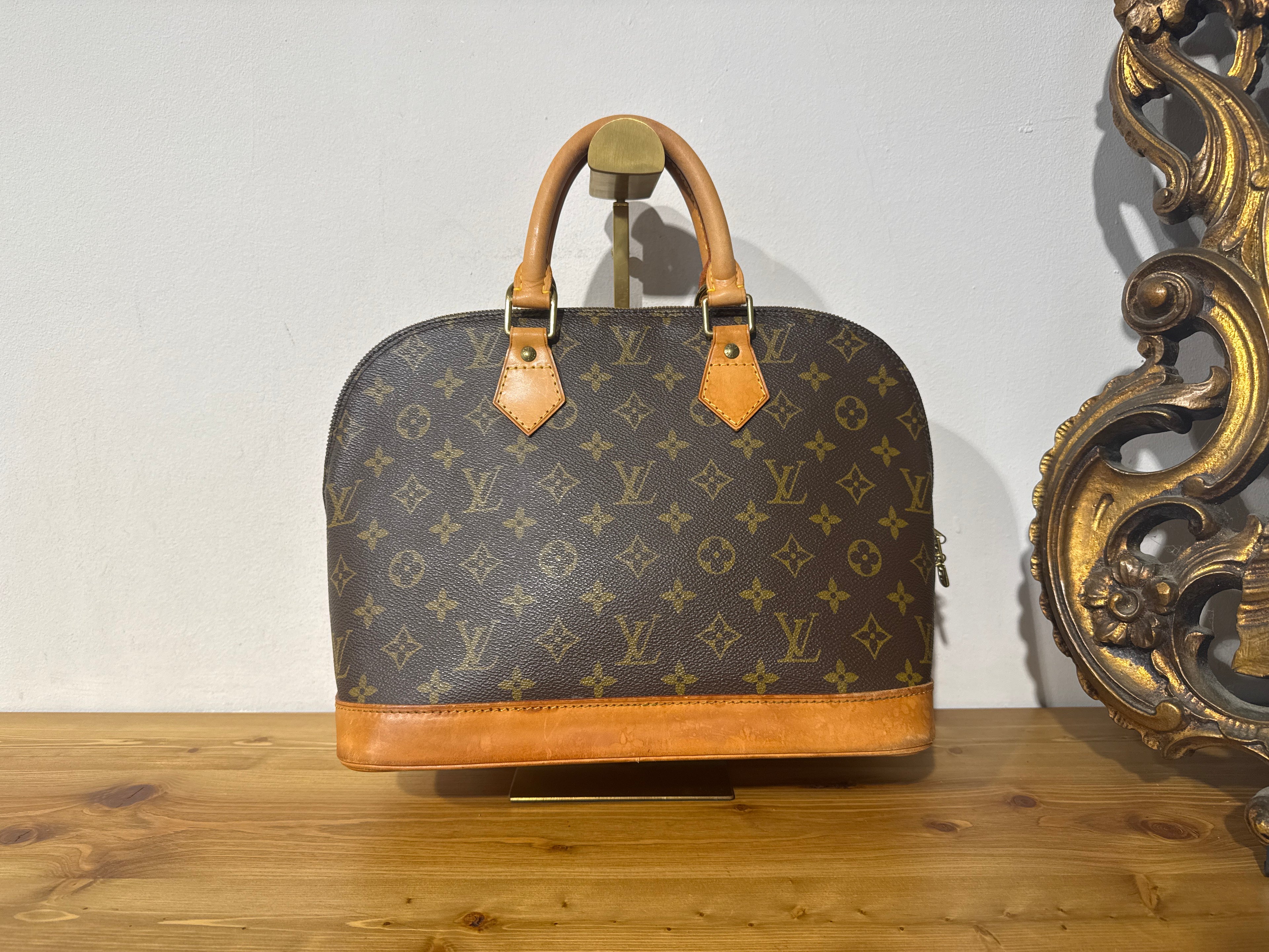 Louis Vuitton Alma Monogram