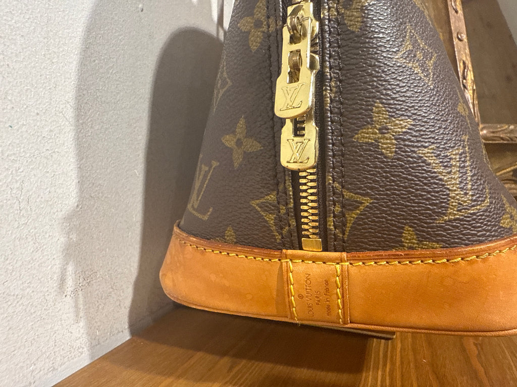 Louis Vuitton Alma Monogram