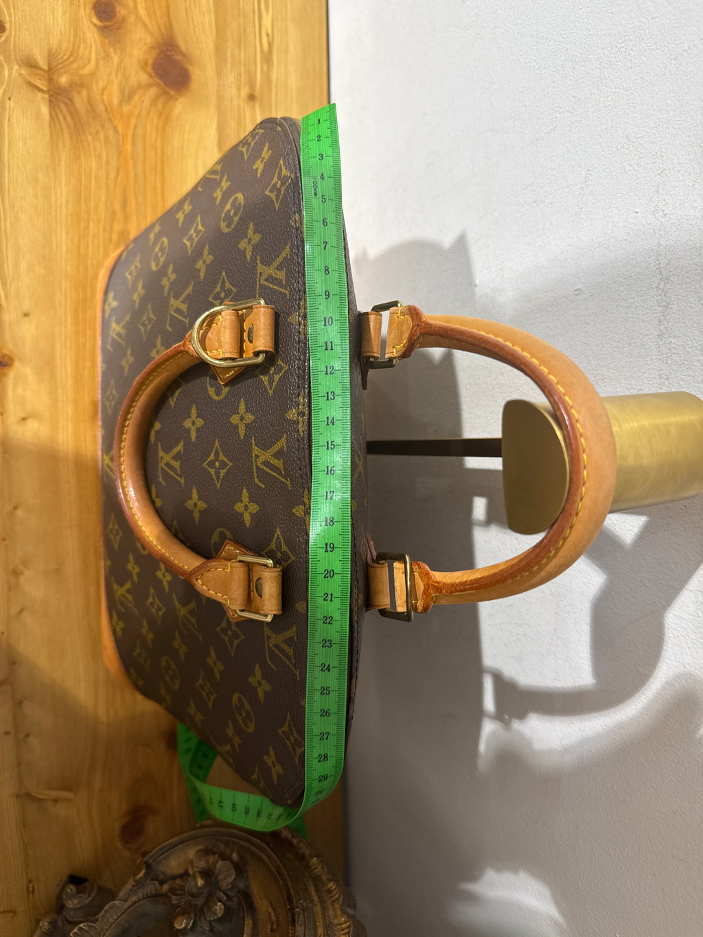 Louis Vuitton Alma Monogram