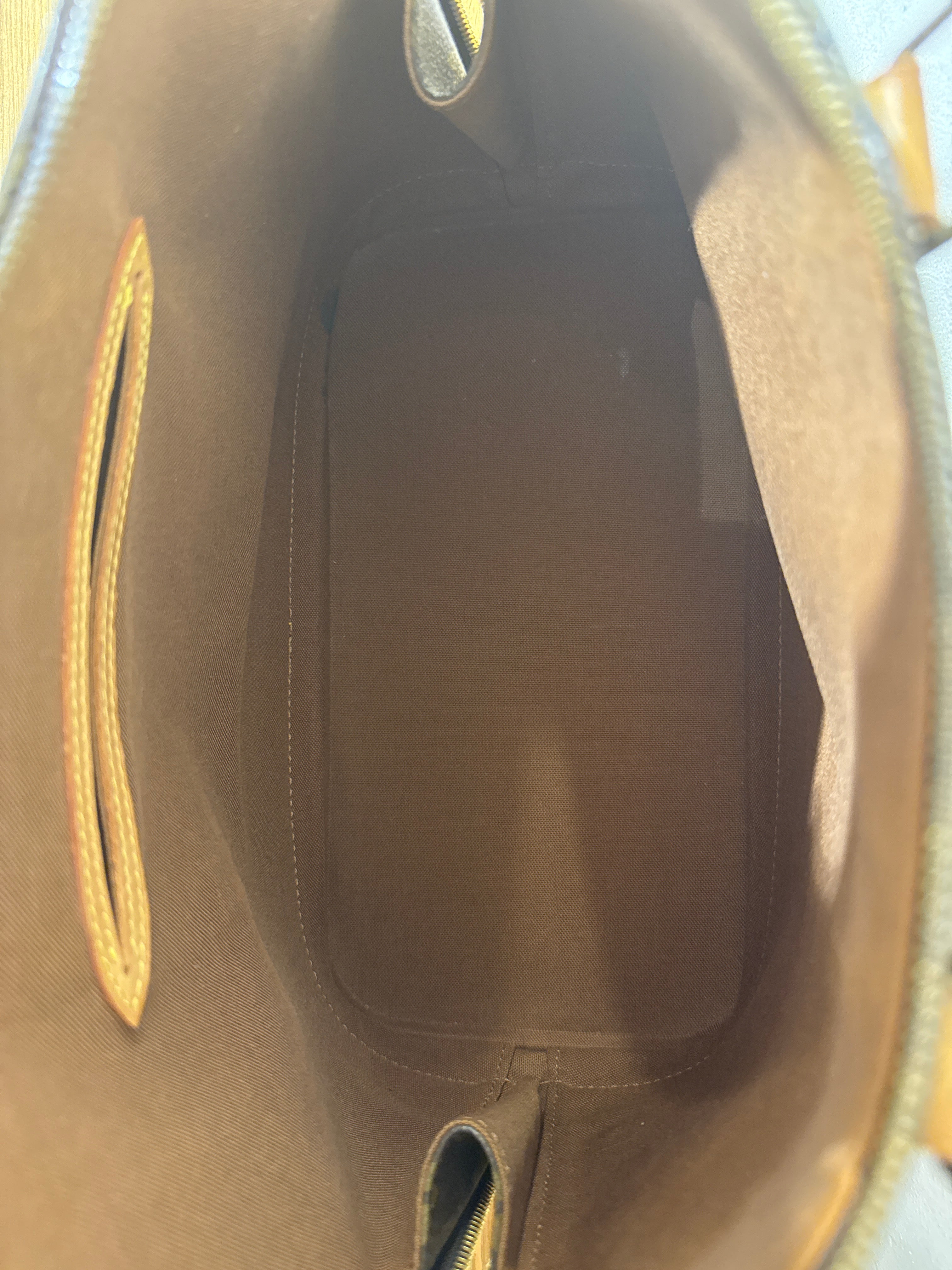 Louis Vuitton Alma Monogram