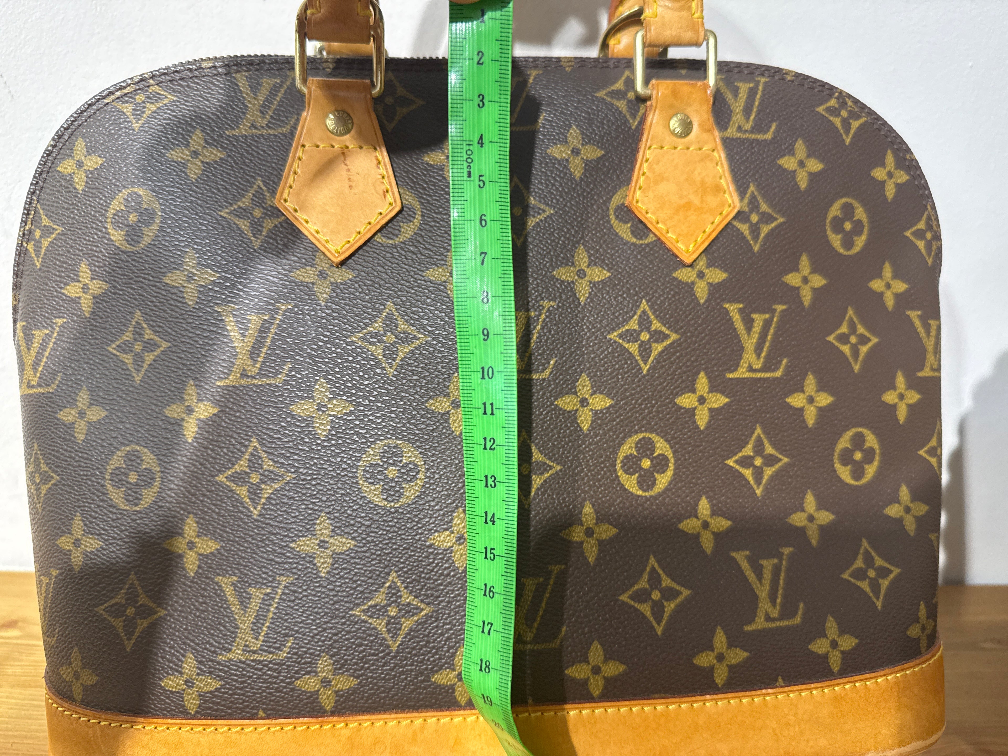 Louis Vuitton Alma Monogram
