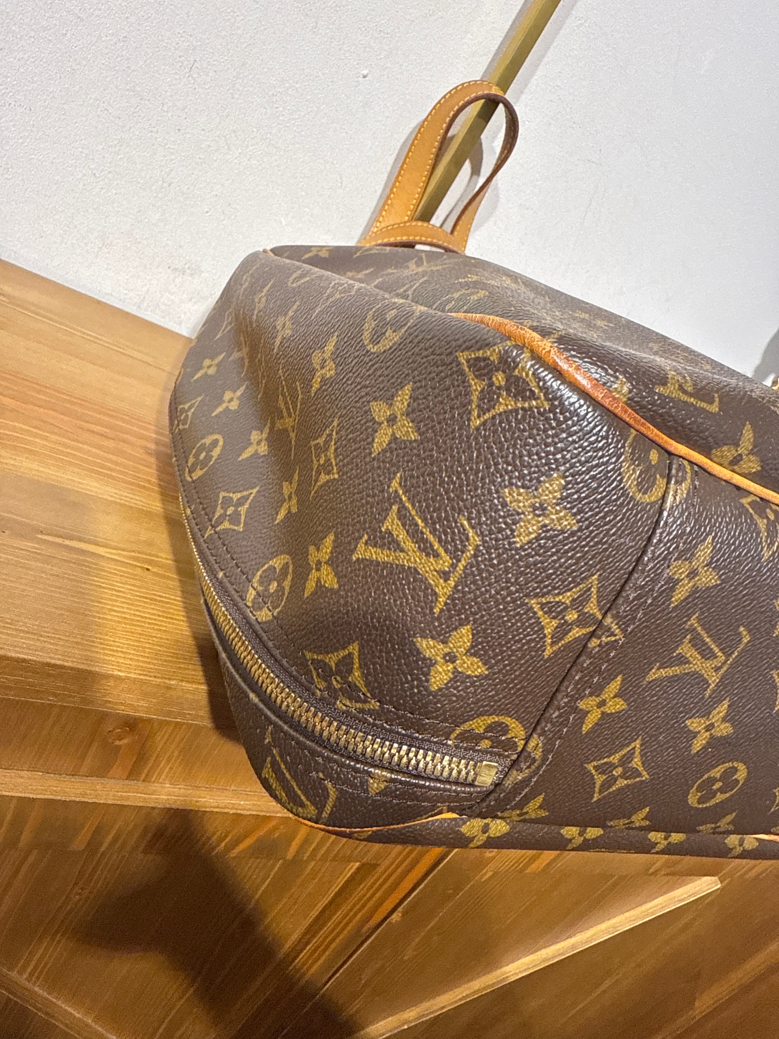 Louis Vuitton Excursion Bag