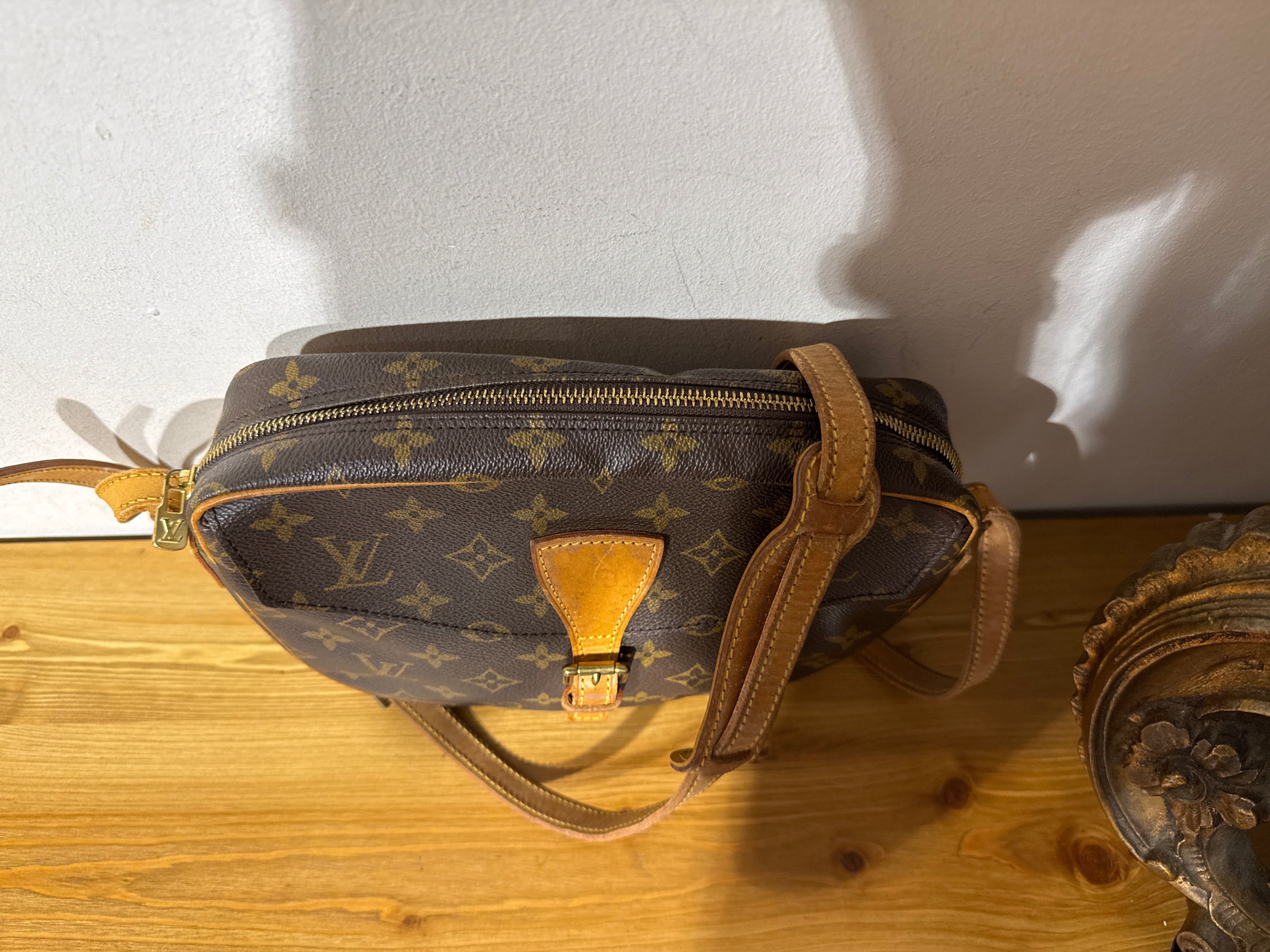 Louis Vuitton Jeune Fille