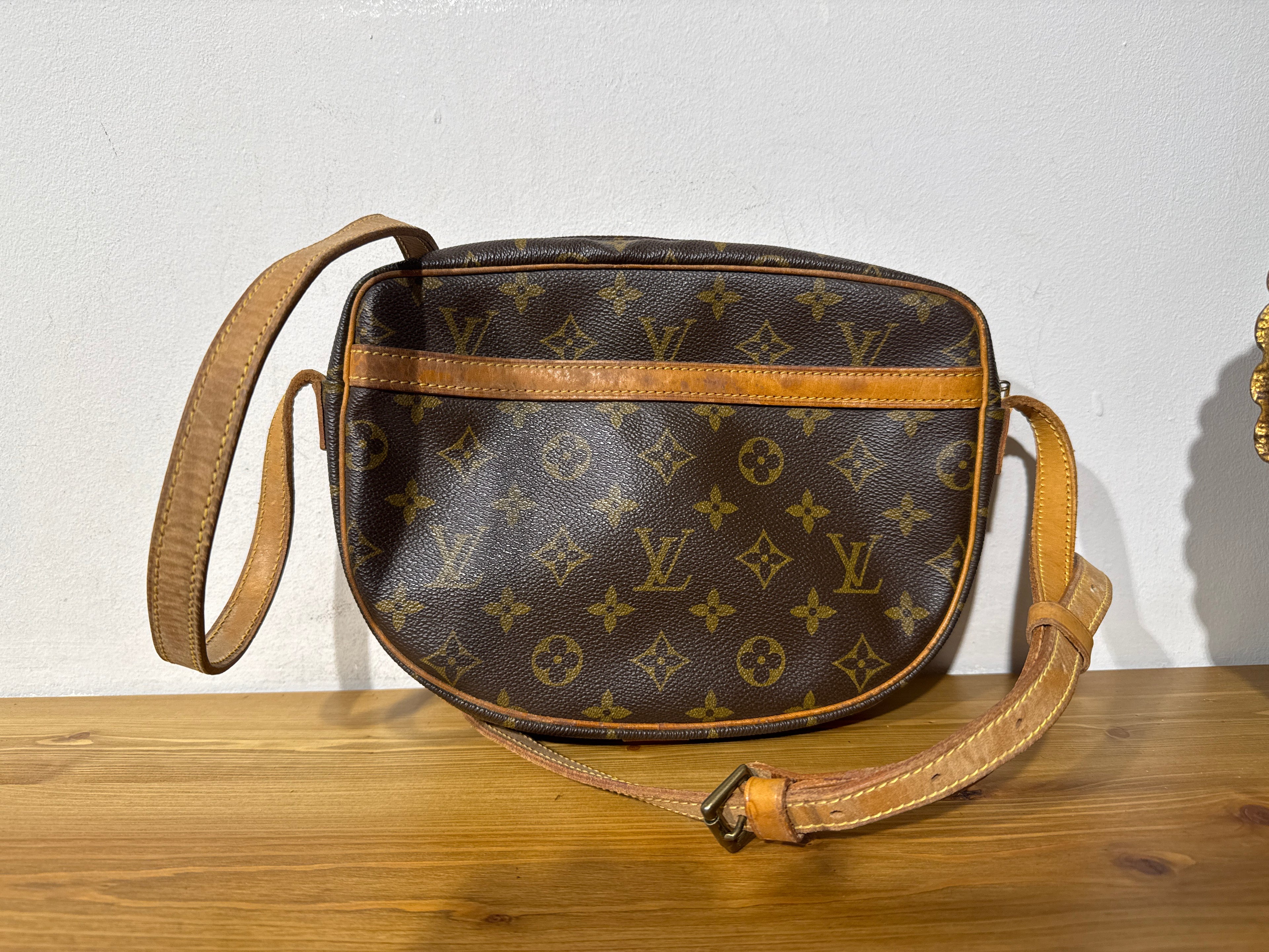 Louis Vuitton Jeune Fille