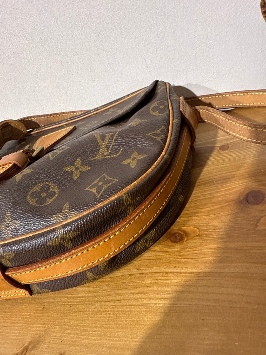 Louis Vuitton Jeune Fille