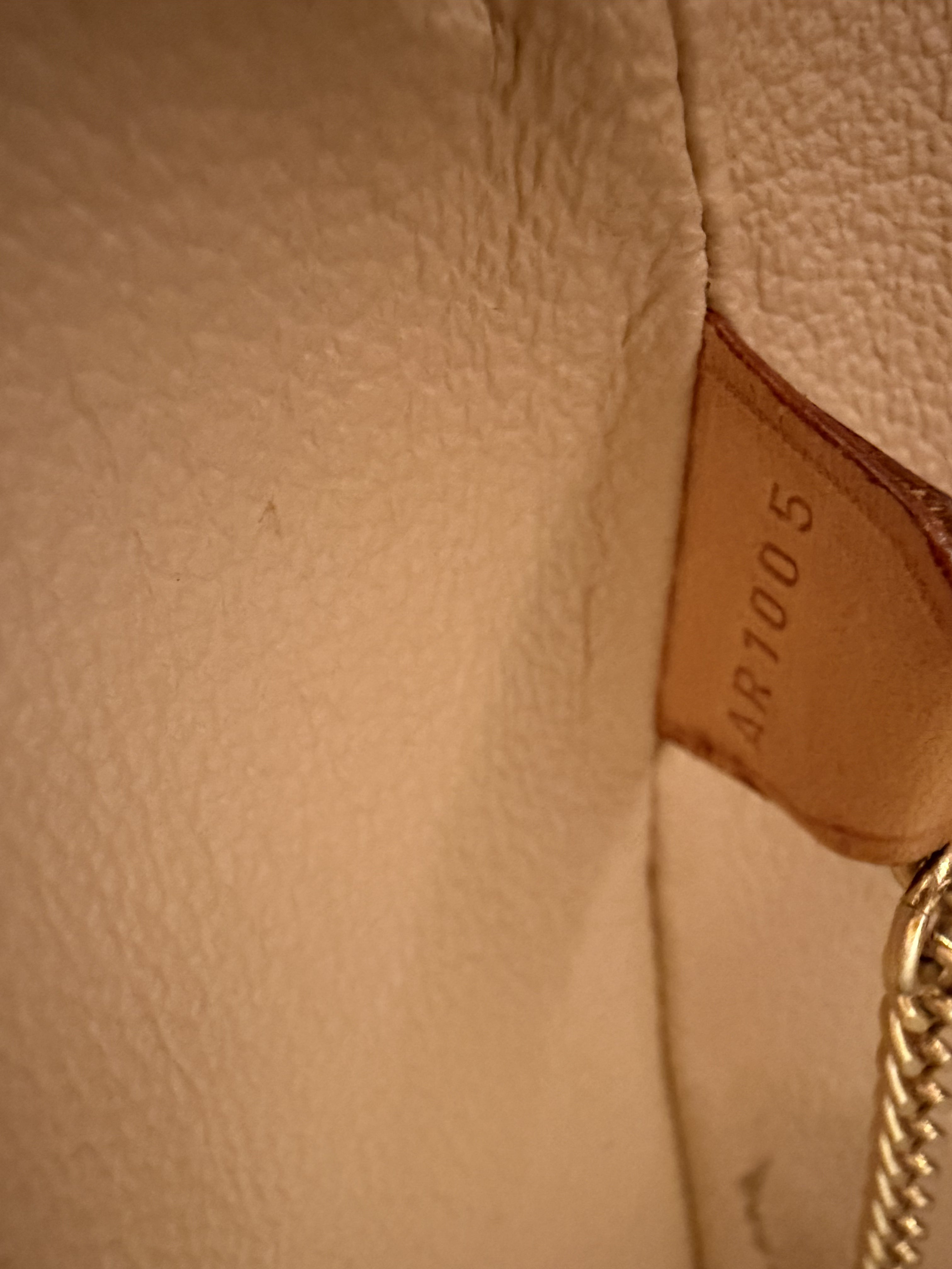 Louis Vuitton Monogram Bucket GM