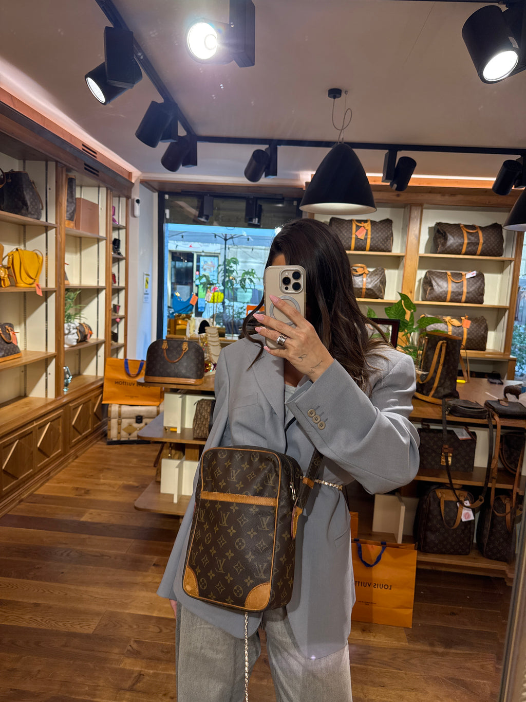 Louis Vuitton Danube MM