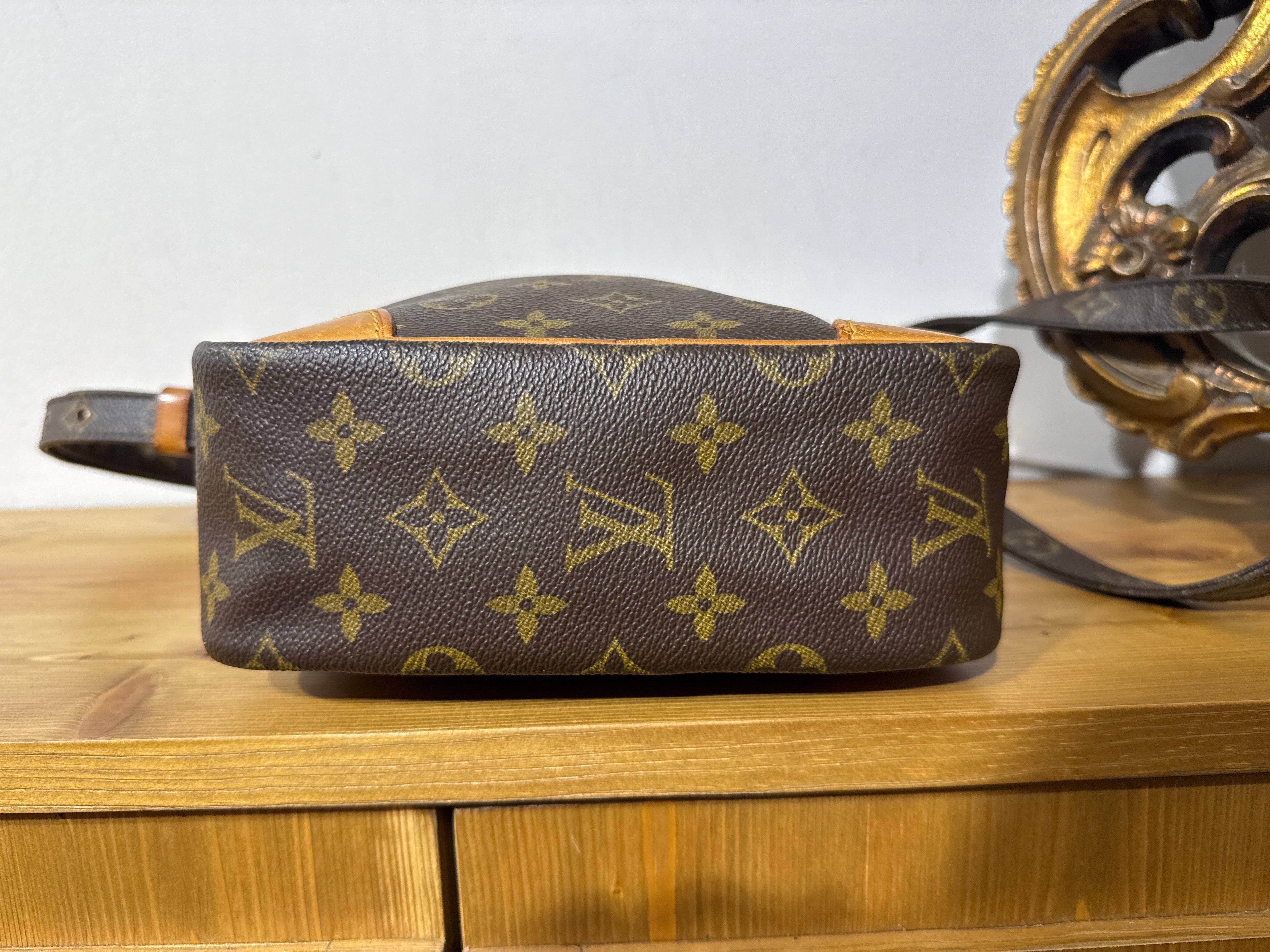 Louis Vuitton Danube MM