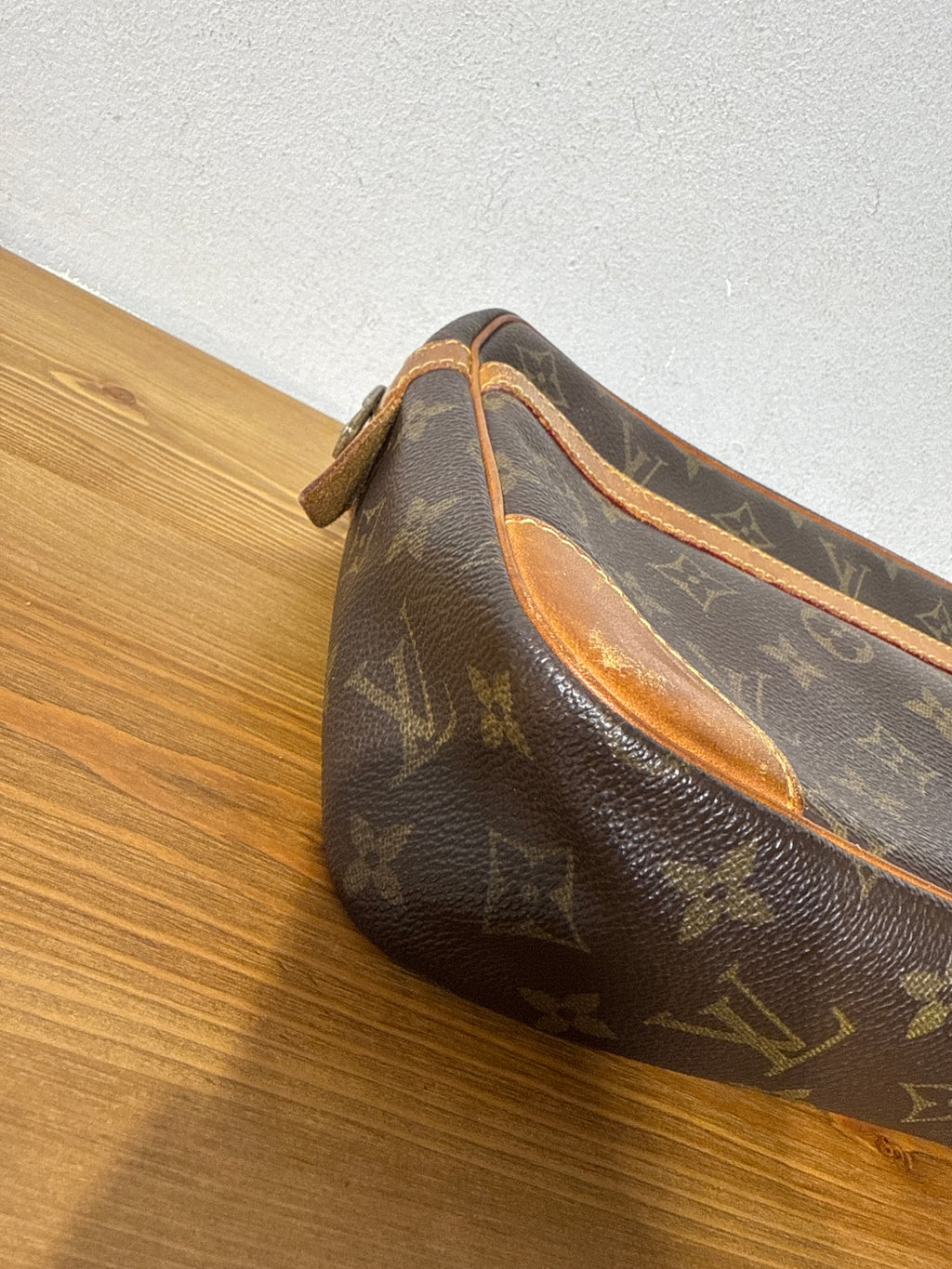 Louis Vuitton Compiegne 28