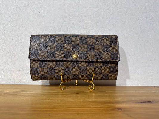 Louis Vuitton Sarah Wallet Damier