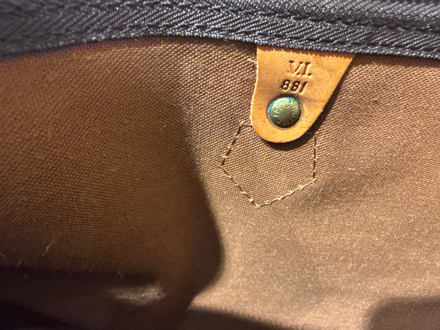 Louis Vuitton Speedy 40