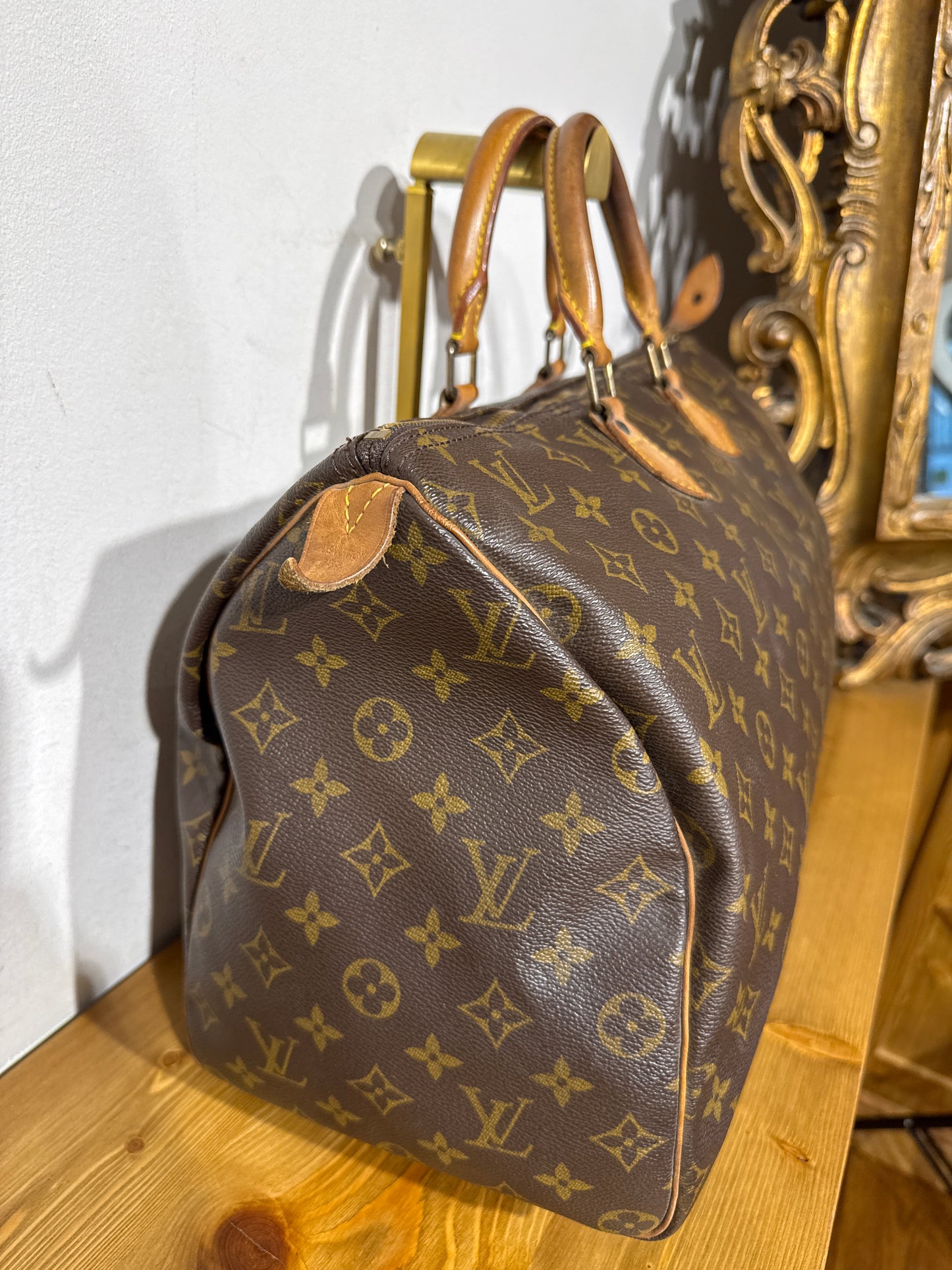 Louis Vuitton Speedy 40