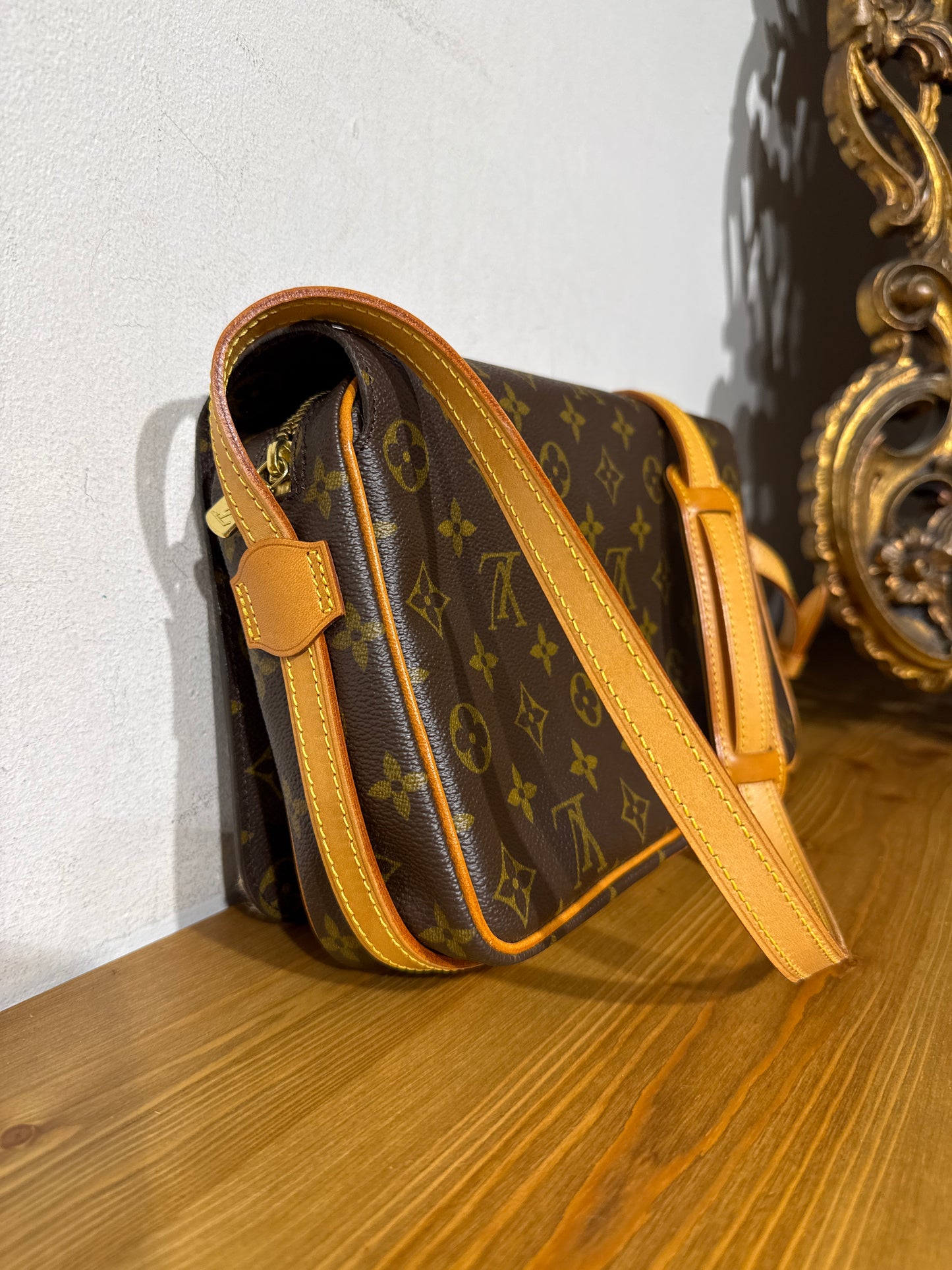 Louis Vuitton Saint German 27