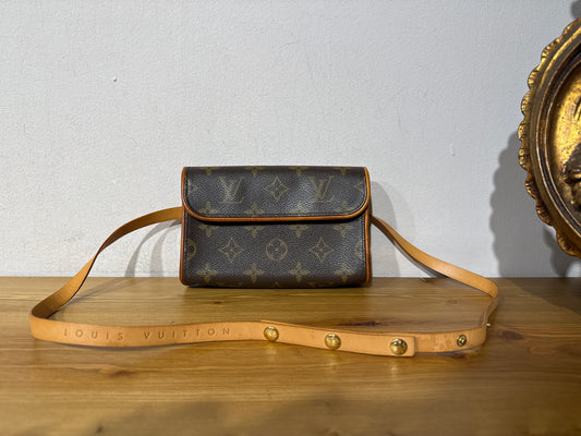 Louis Vuitton Pochette Florentine