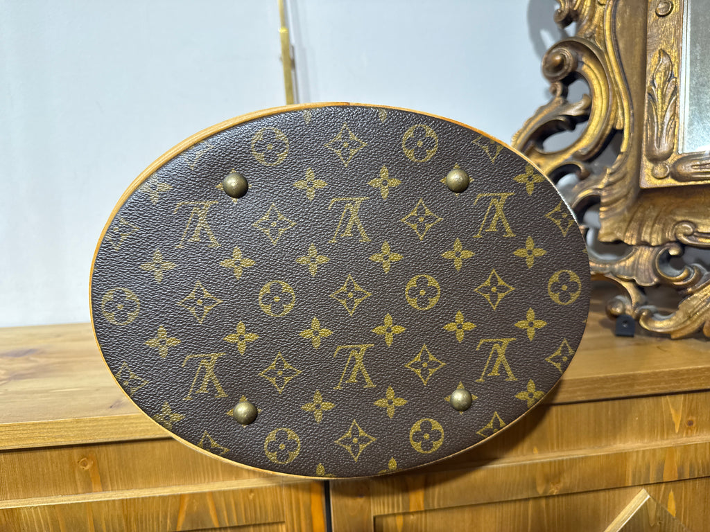 Louis Vuitton Bucket GM