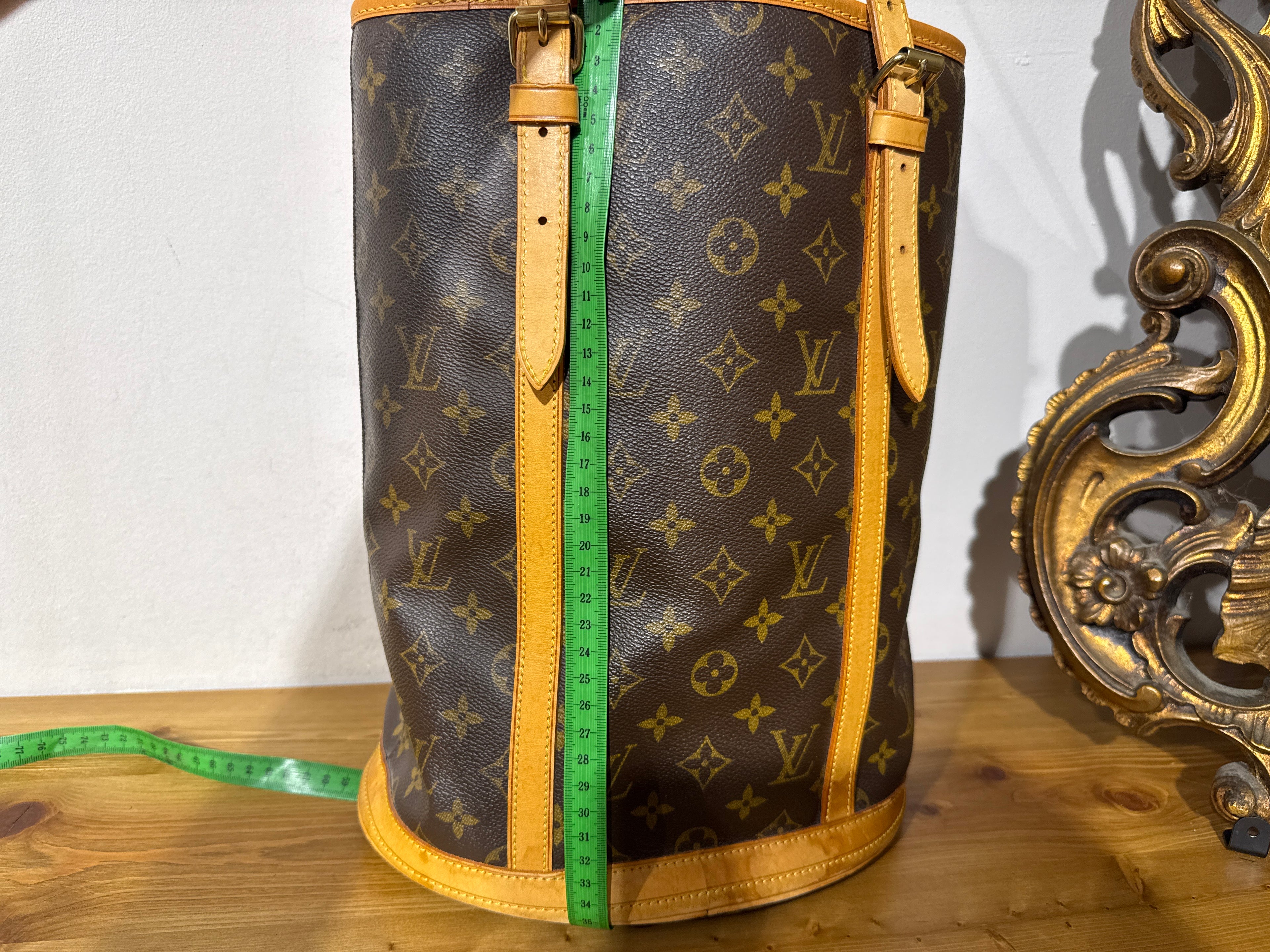 Louis Vuitton Bucket GM