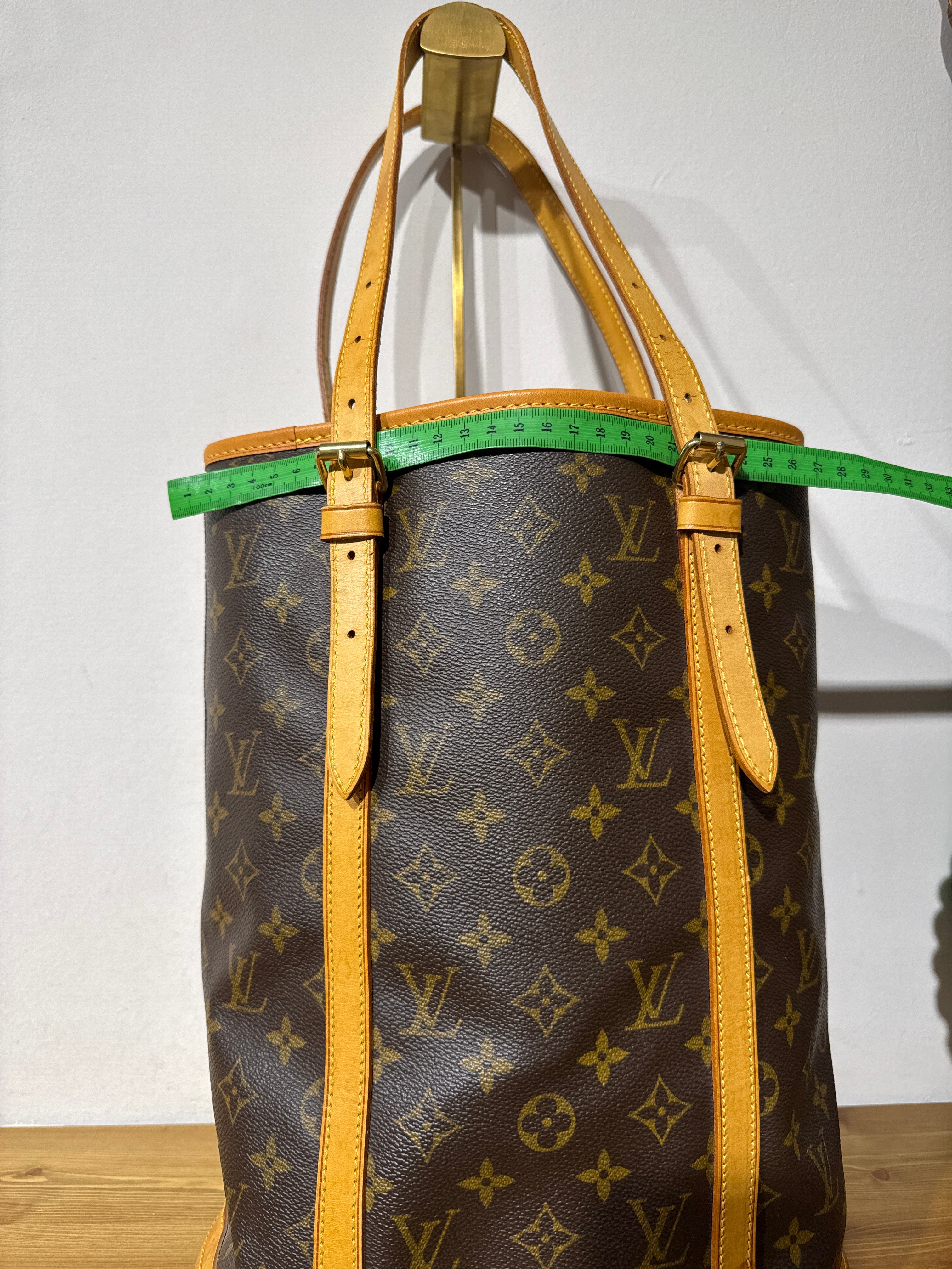 Louis Vuitton Bucket GM