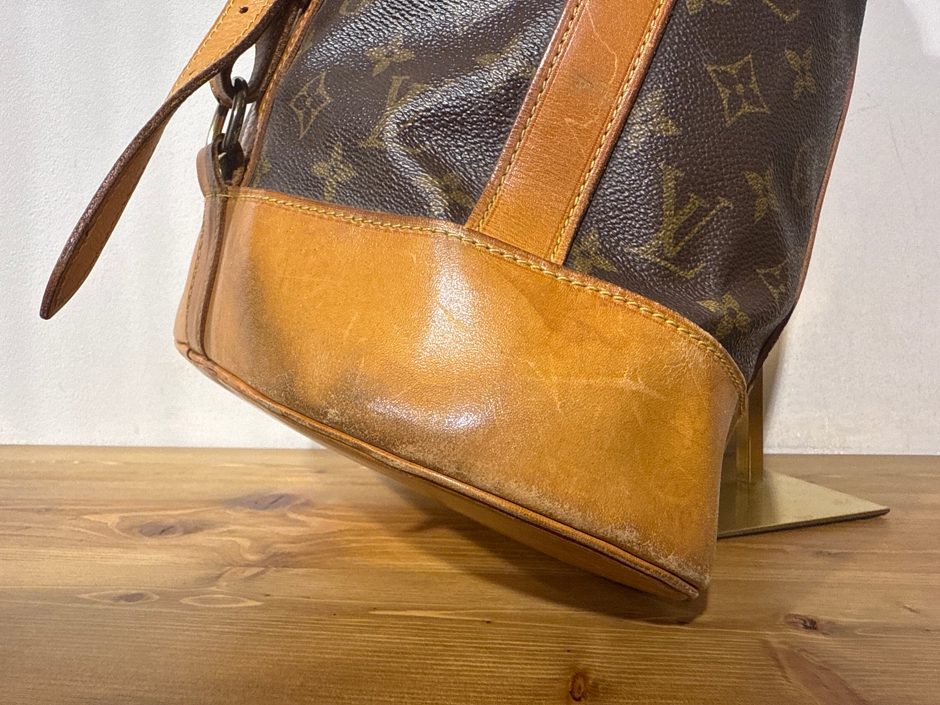 Louis Vuitton Bucket Randonne PM