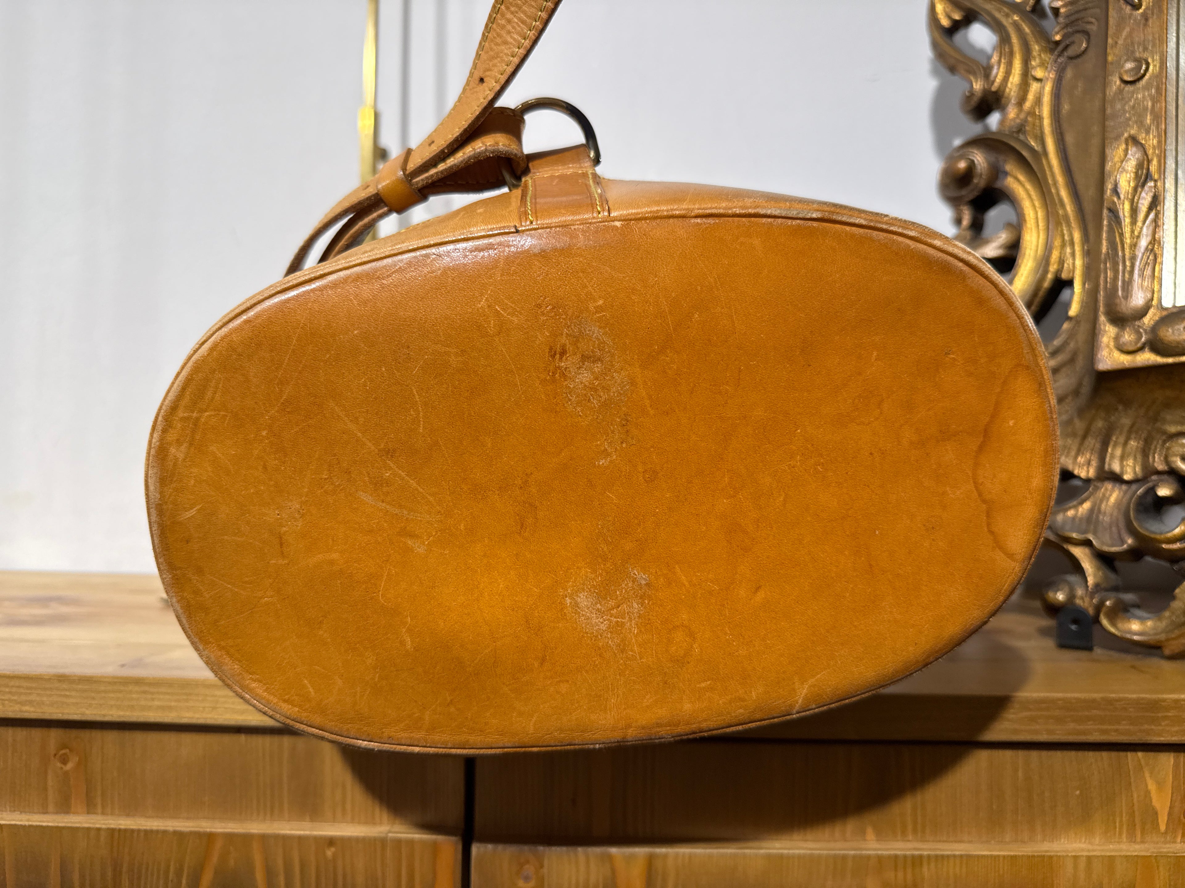 Louis Vuitton Bucket Randonne PM