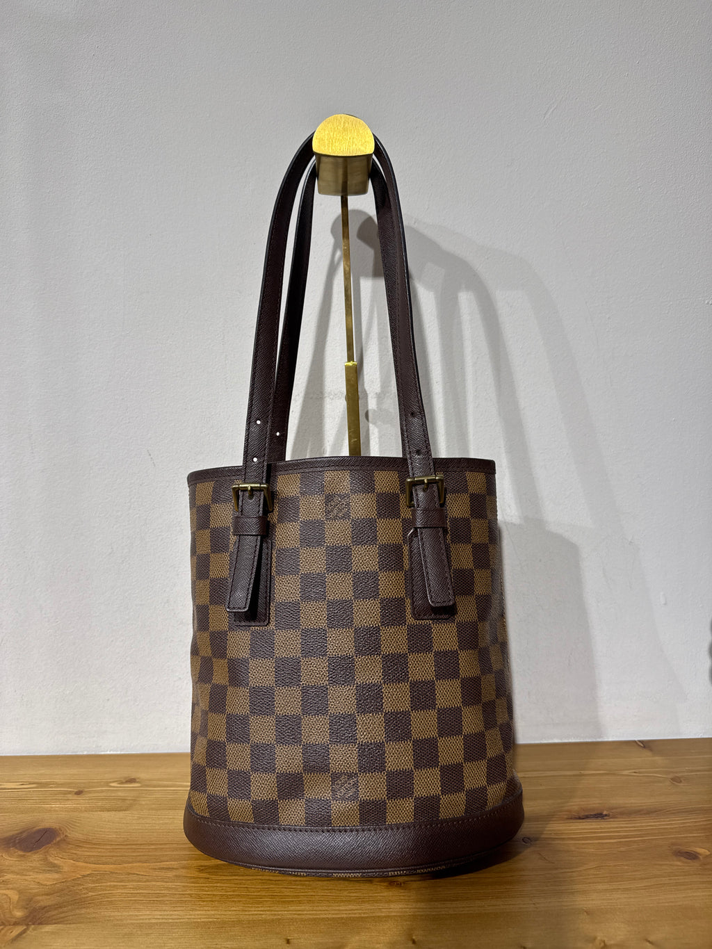 Louis Vuitton Marais