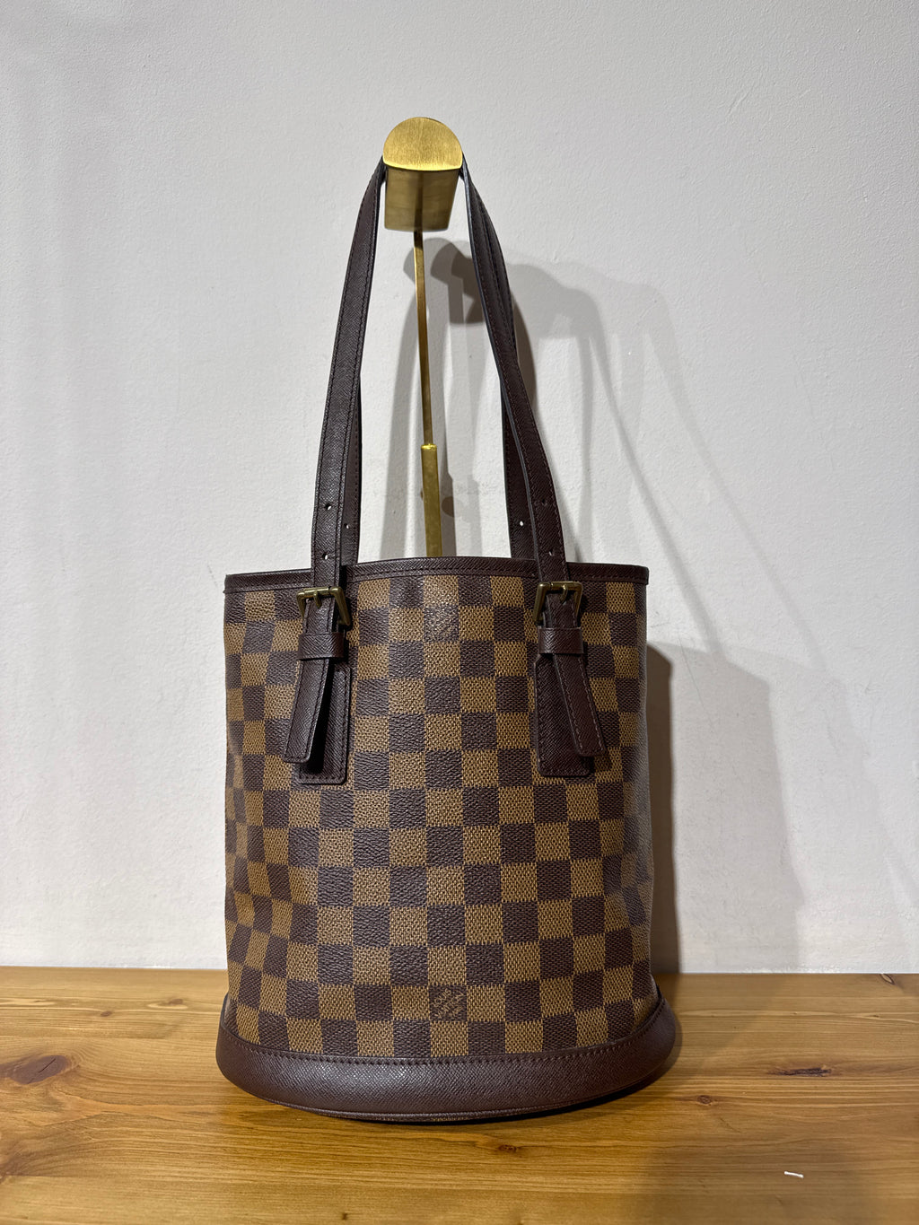 Louis Vuitton Marais