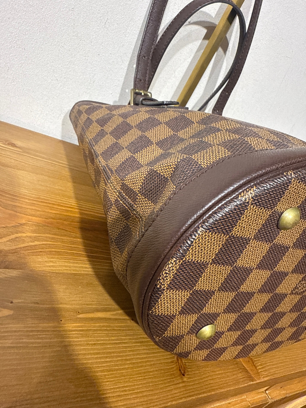 Louis Vuitton Marais