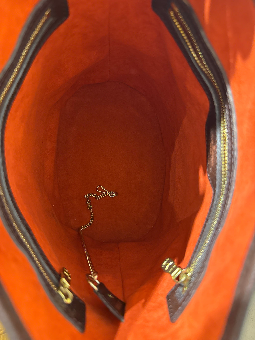 Louis Vuitton Marais